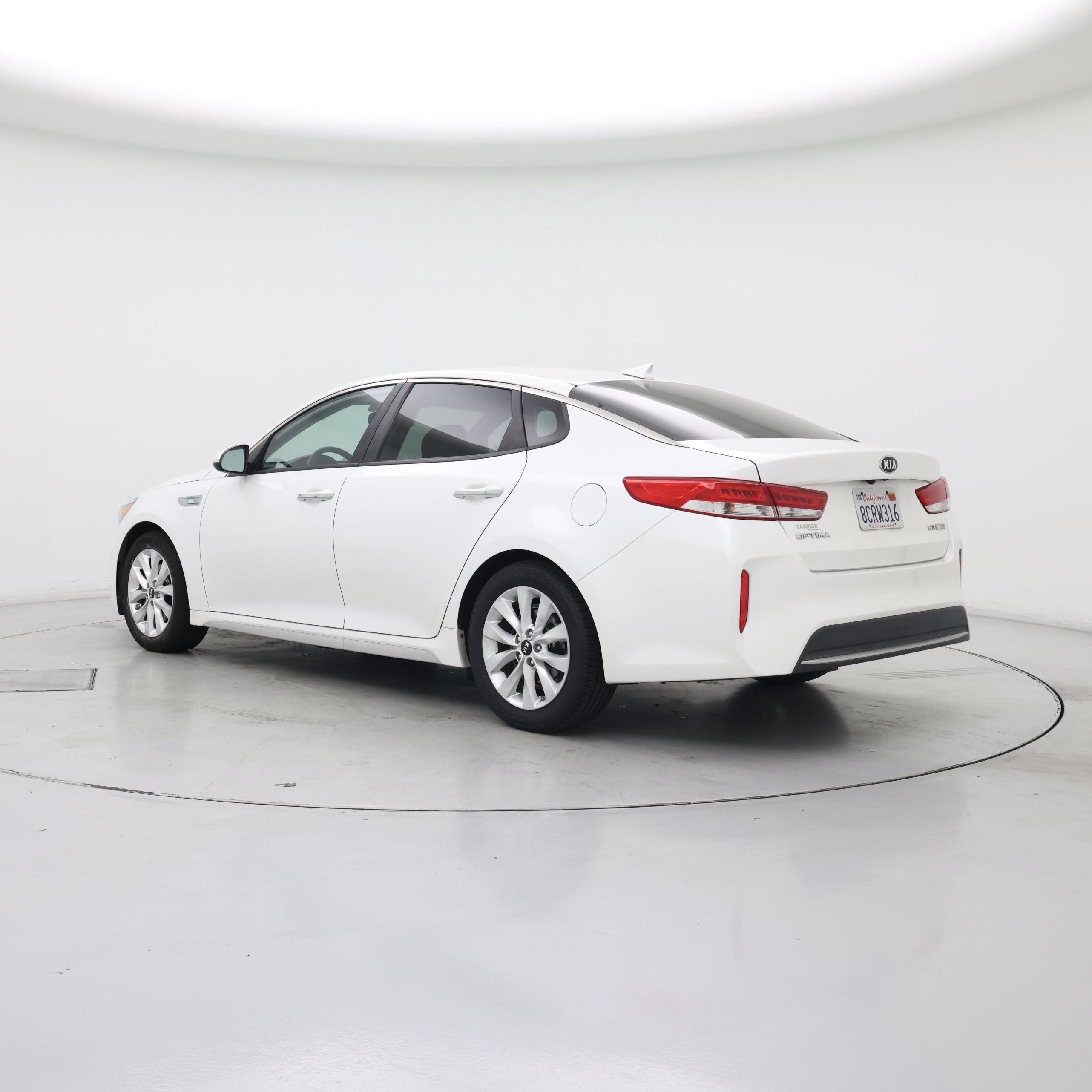 Thumbnail: 2018 Kia Optima - 2