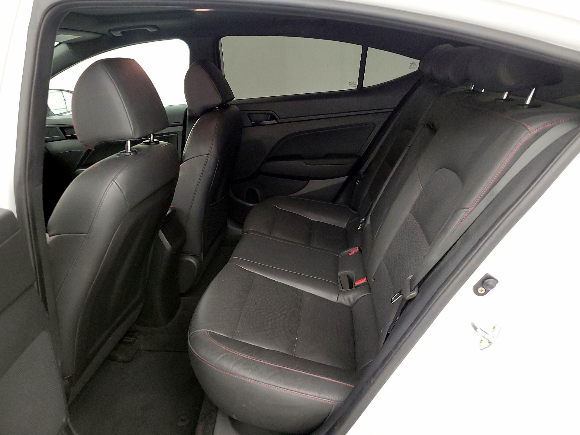Thumbnail: 2019 Hyundai Elantra - 19