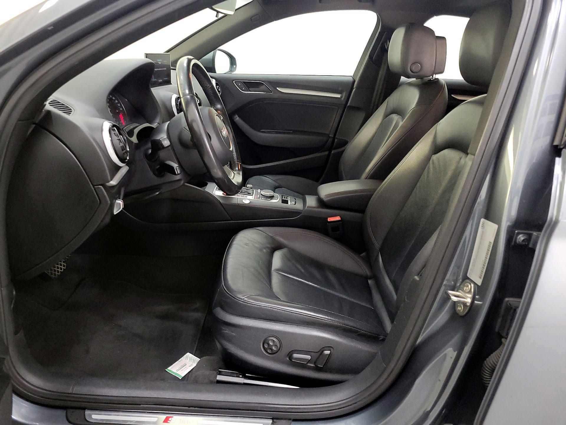 Thumbnail: 2016 Audi A3 - 11
