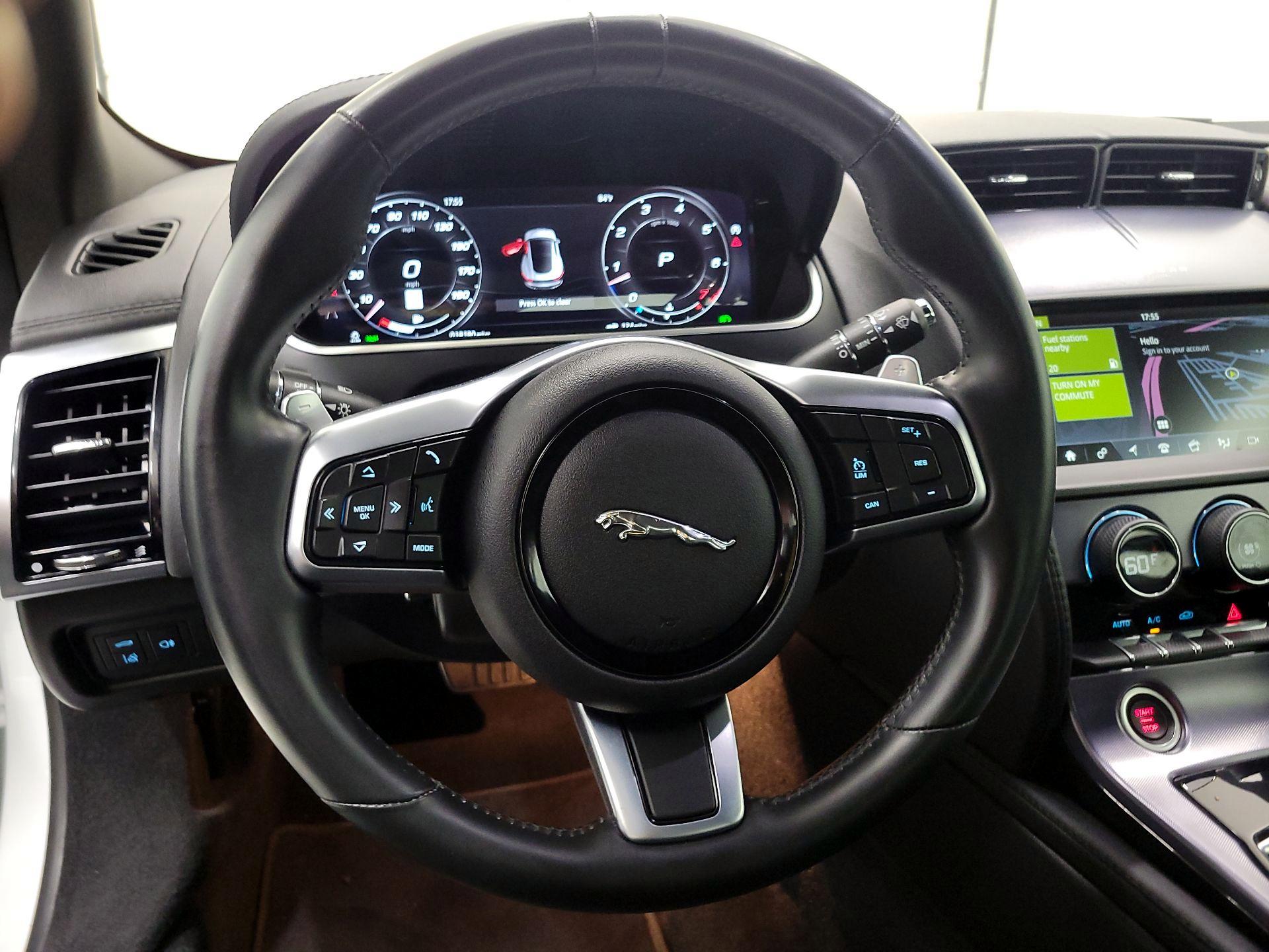 Thumbnail: 2022 Jaguar F-Type - 10