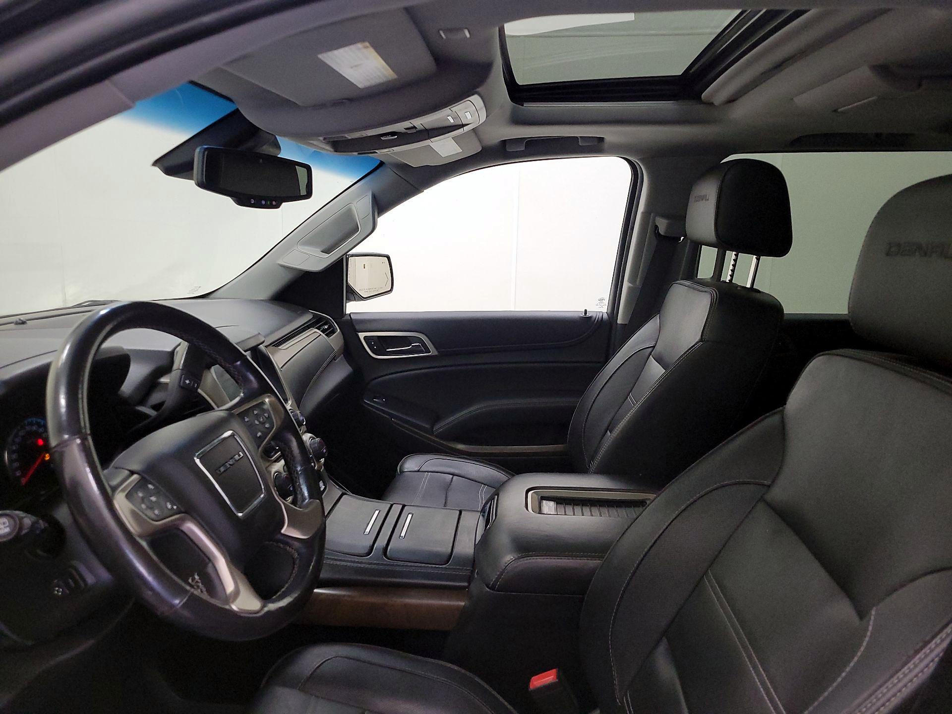Thumbnail: 2018 GMC Yukon XL - 20