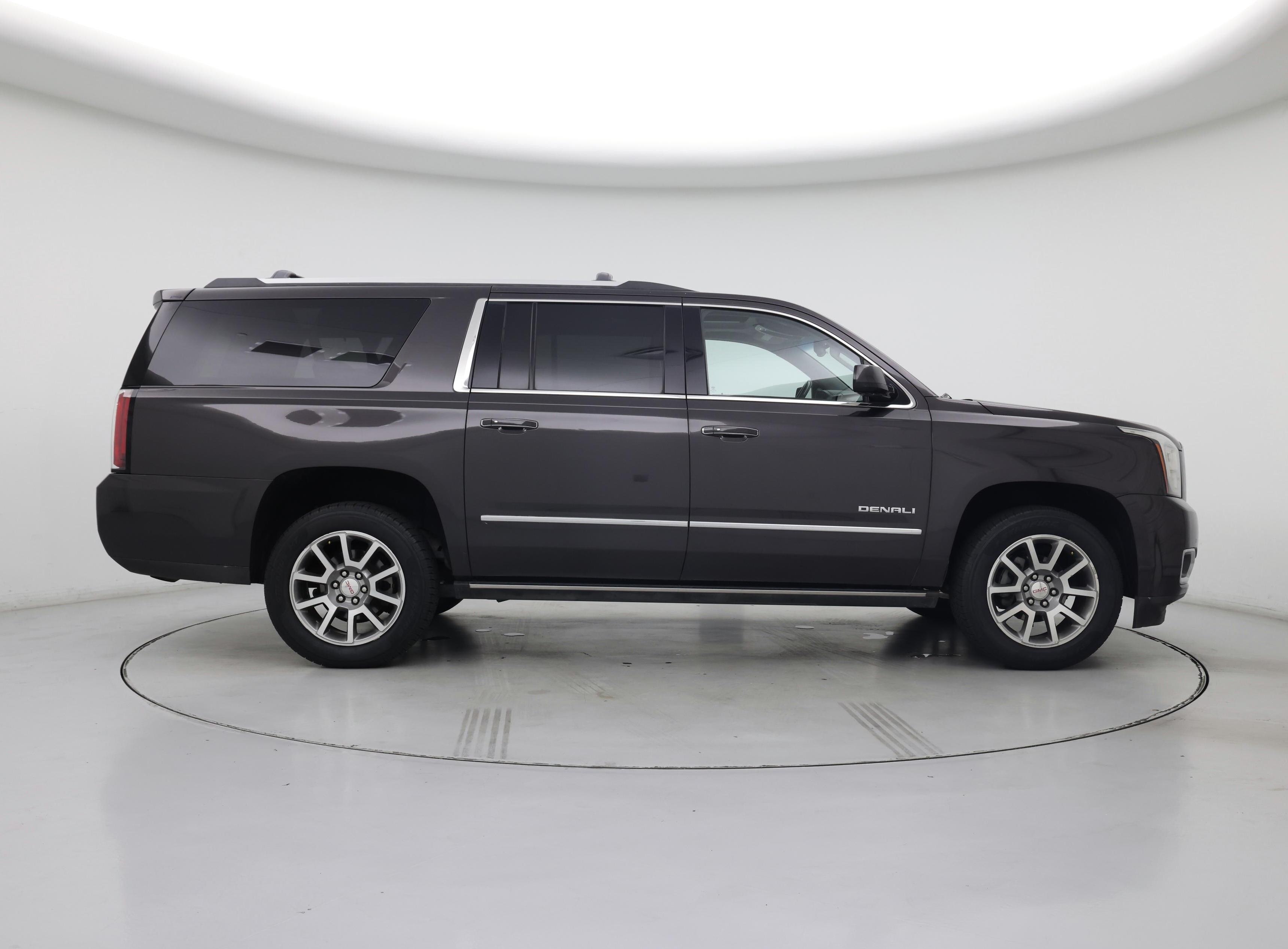 Thumbnail: 2018 GMC Yukon XL - 7