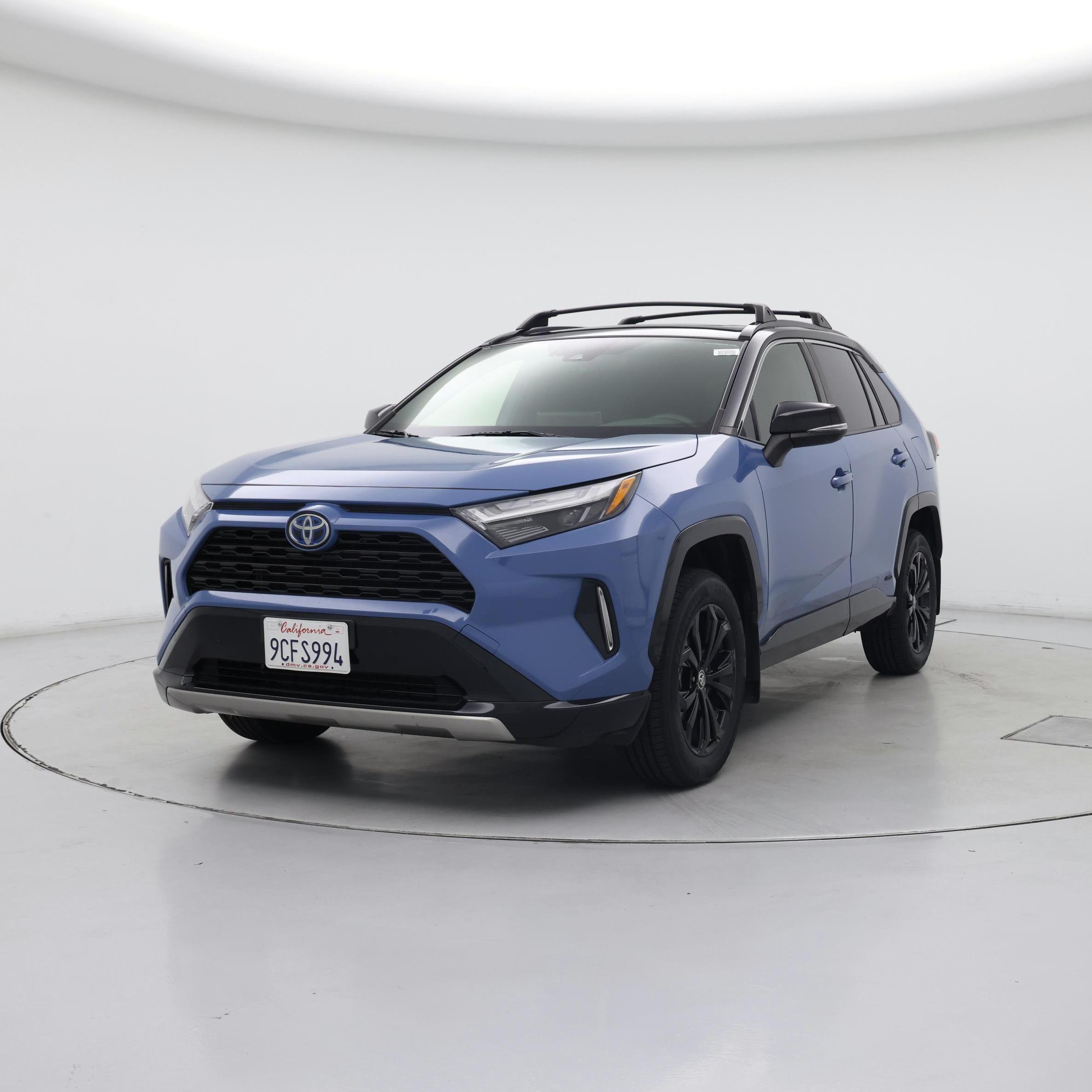 Thumbnail: 2022 Toyota RAV4 - 4