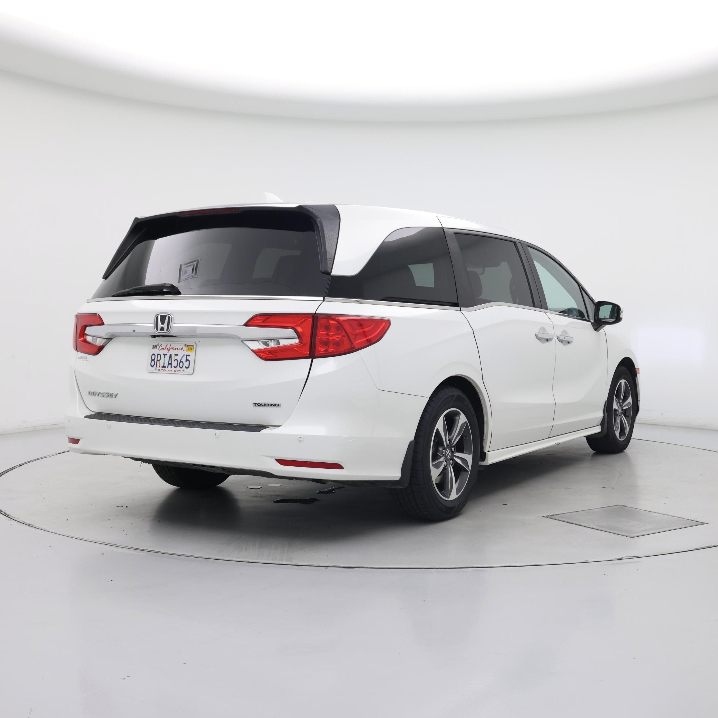 Thumbnail: 2020 Honda Odyssey - 8