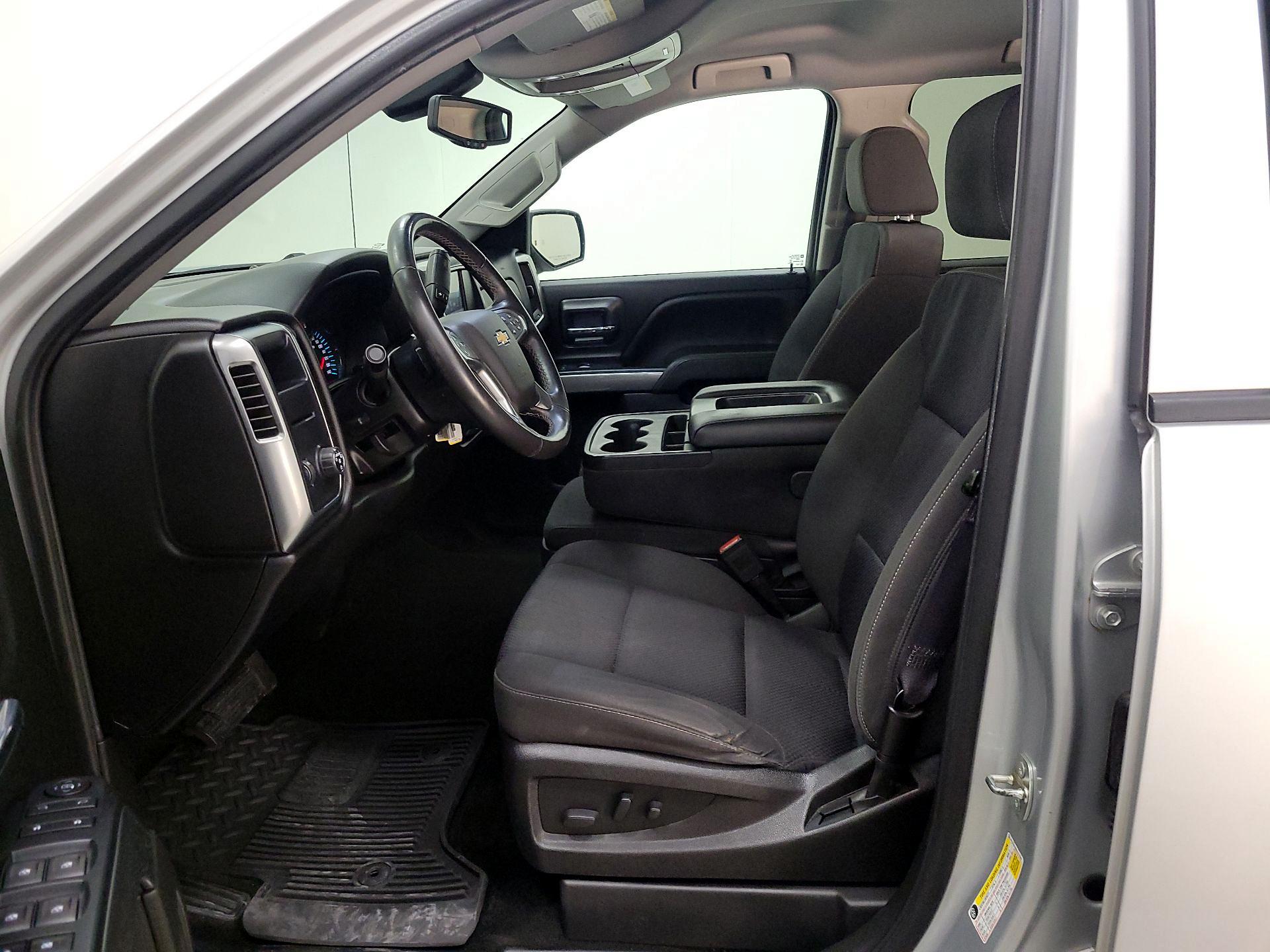 Thumbnail: 2016 Chevrolet Silverado 1500 - 11