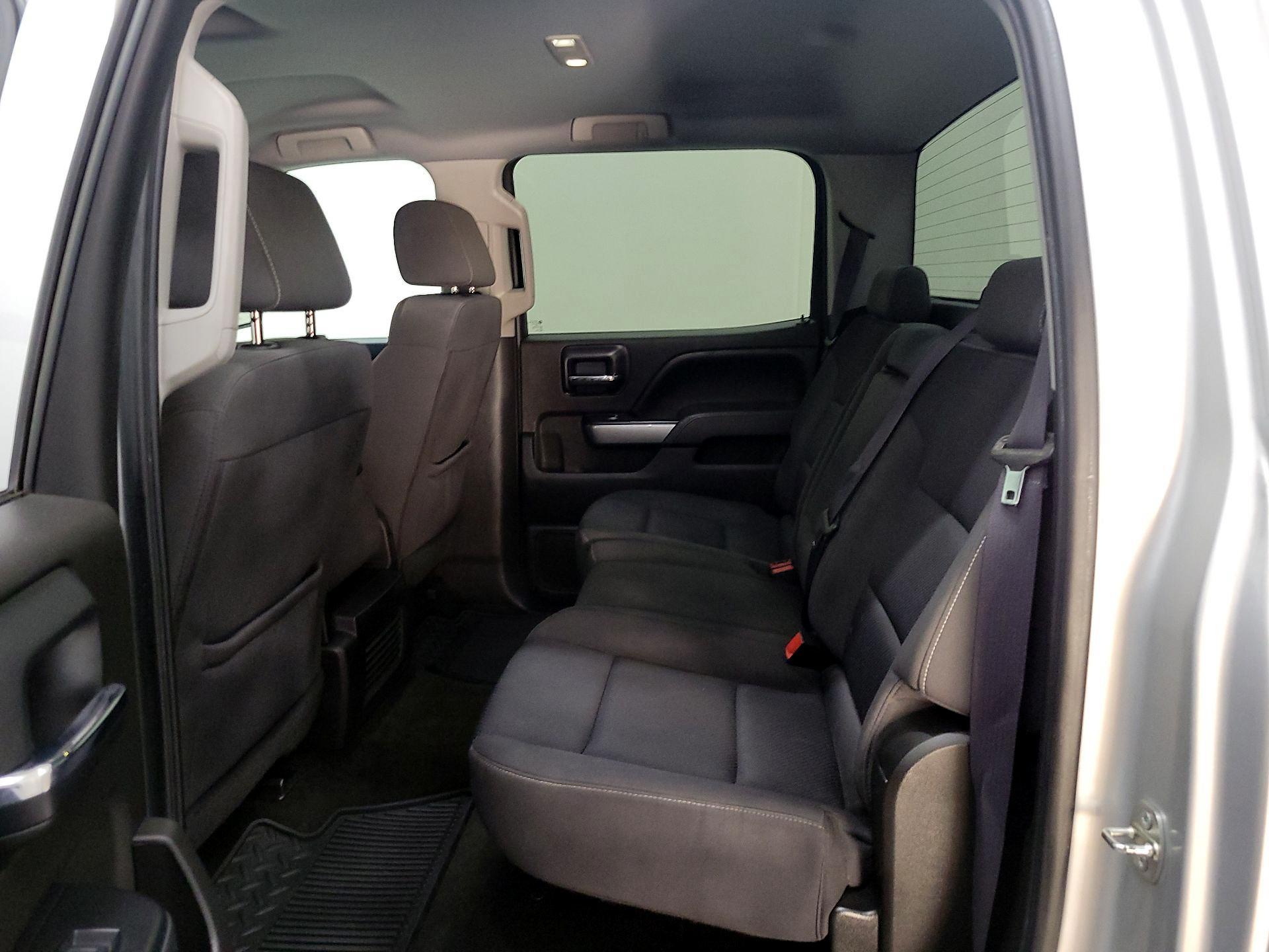 Thumbnail: 2016 Chevrolet Silverado 1500 - 19