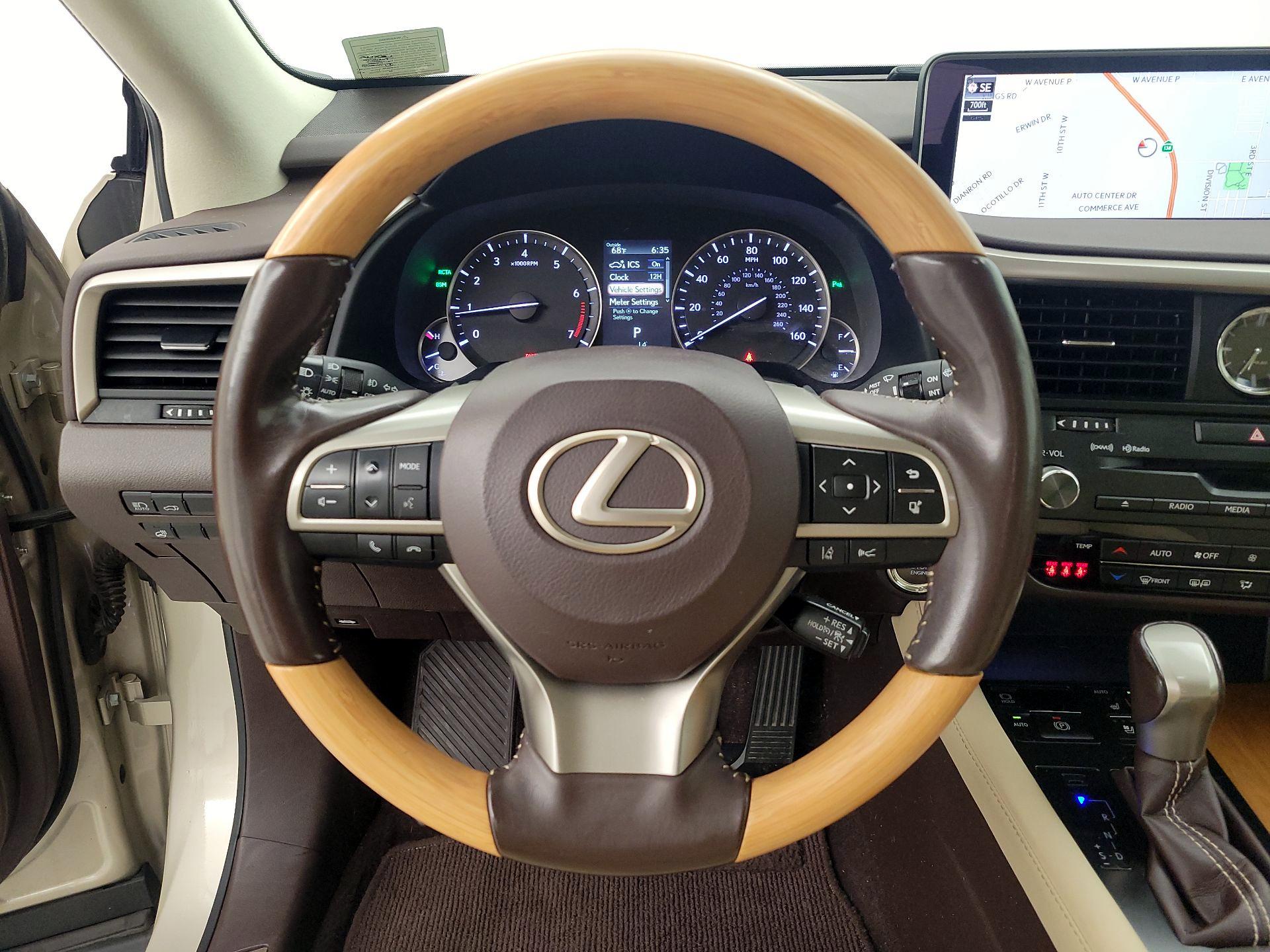 Thumbnail: 2019 Lexus RX - 10