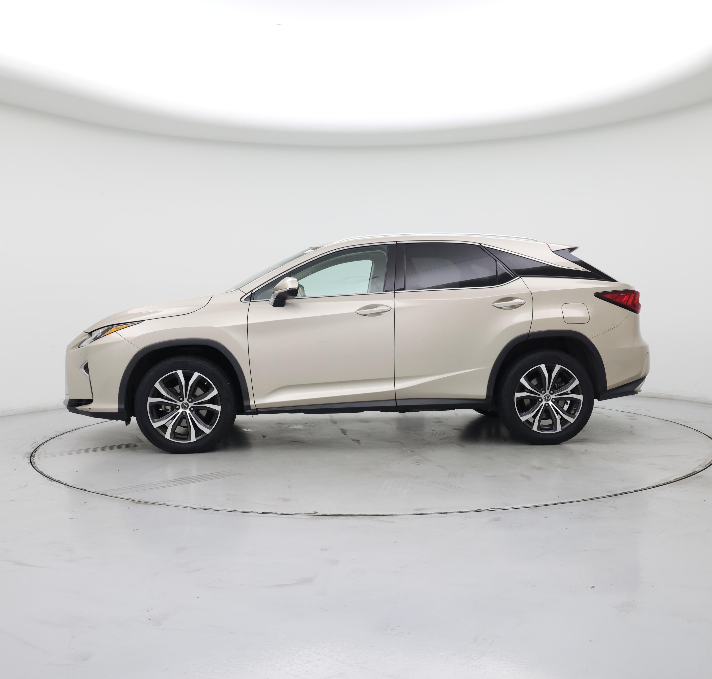 Thumbnail: 2019 Lexus RX - 3