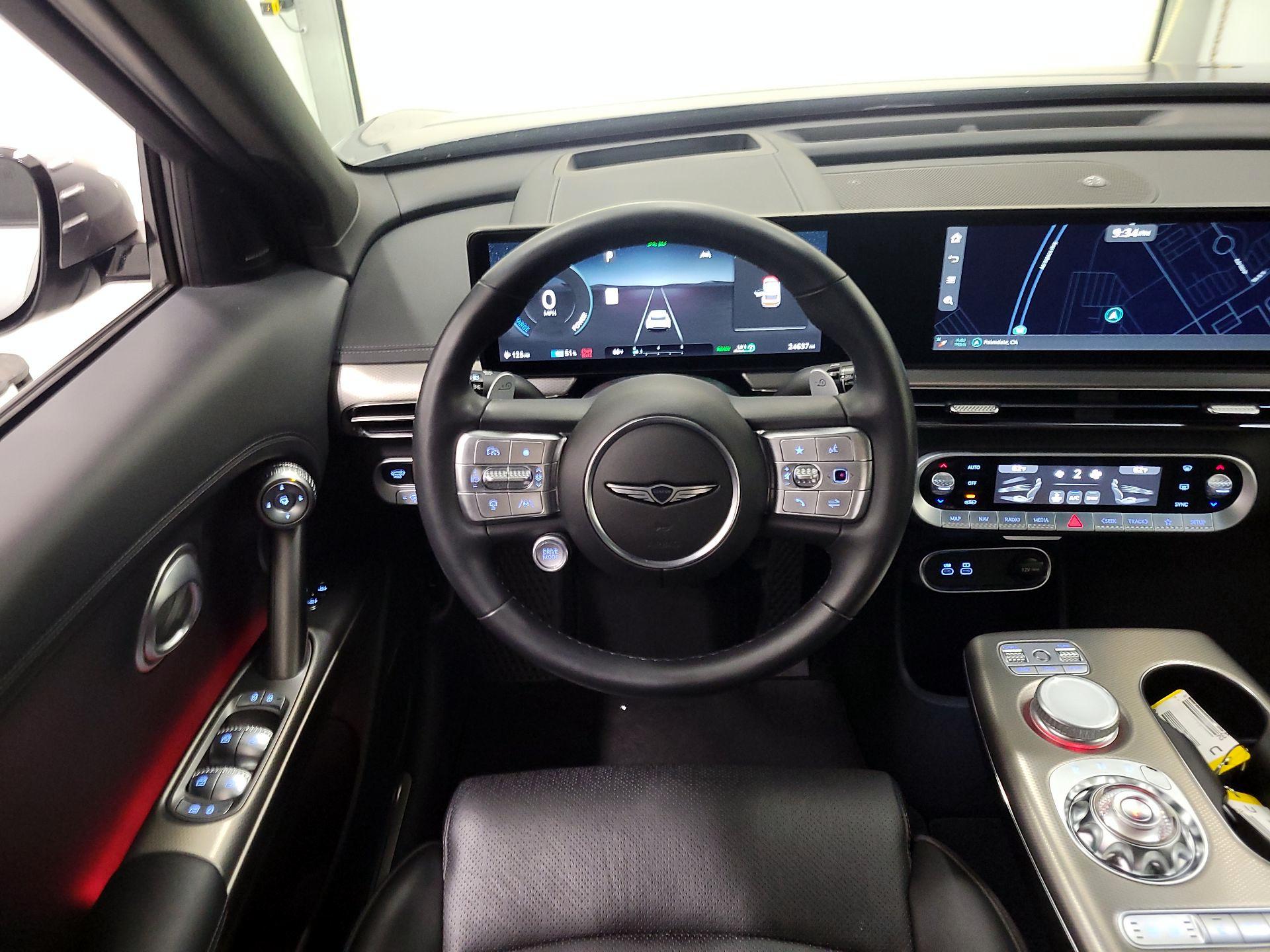 Thumbnail: 2023 Genesis GV60 - 10