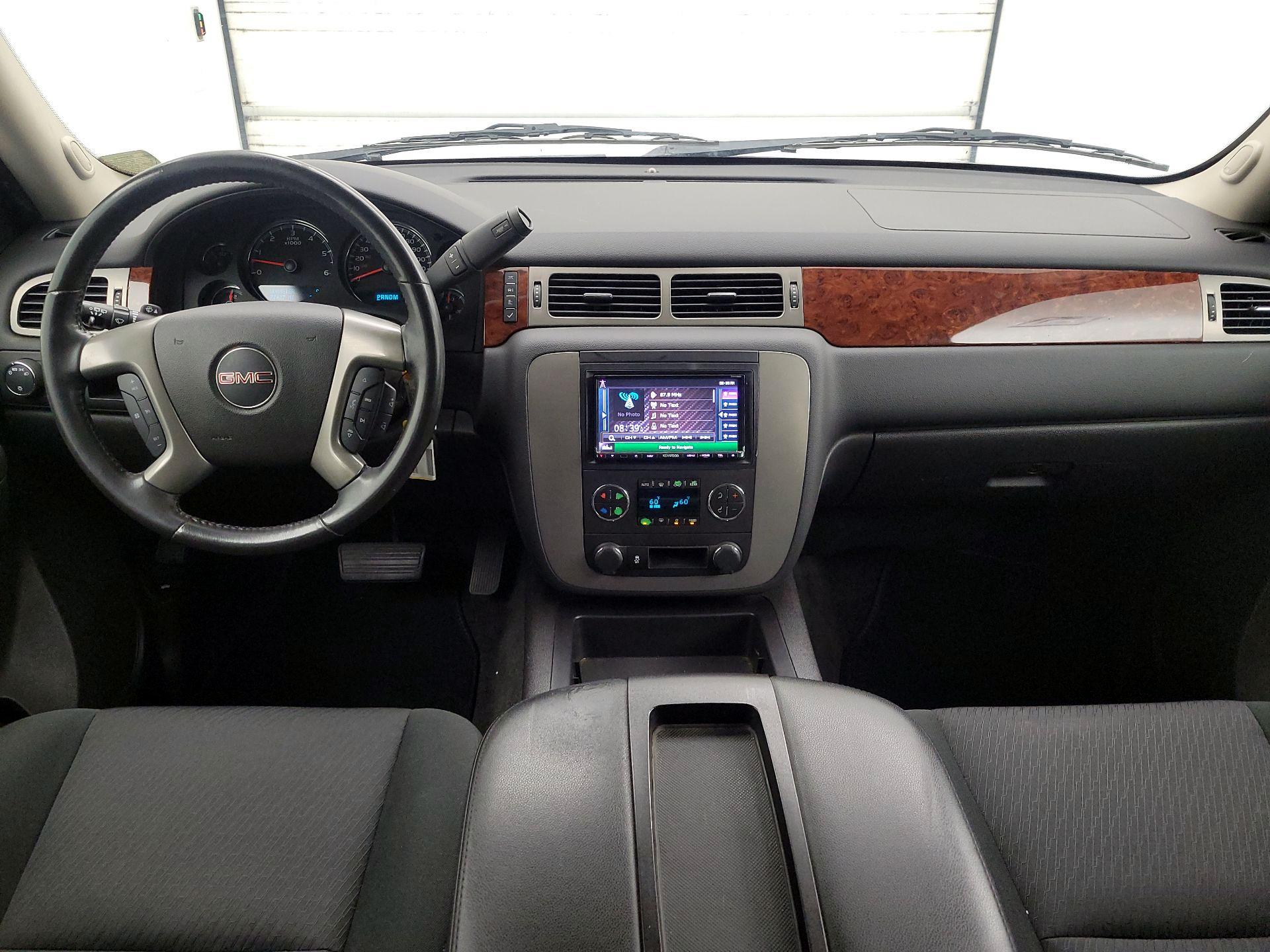 Thumbnail: 2013 GMC Yukon - 9