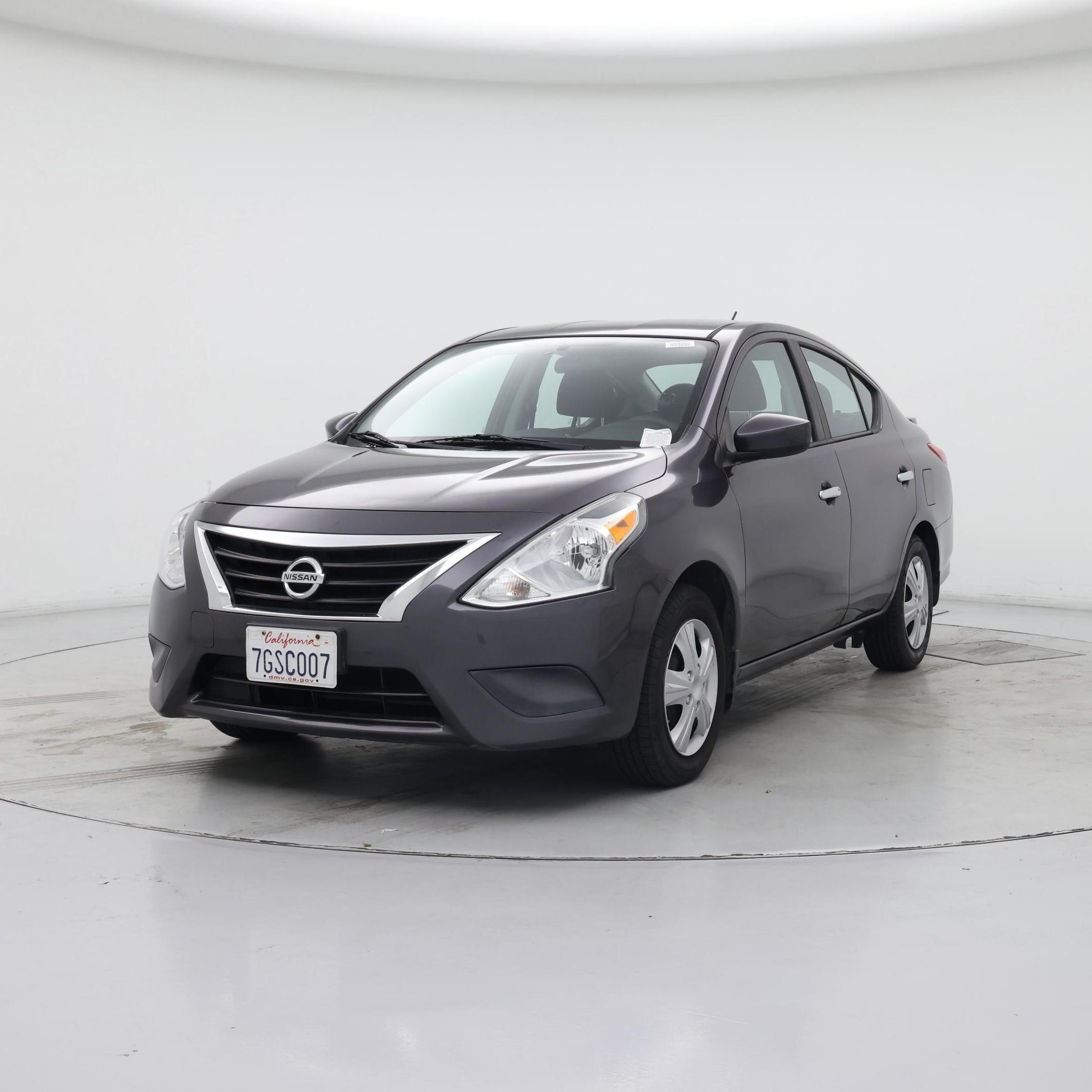 Thumbnail: 2015 Nissan Versa - 4