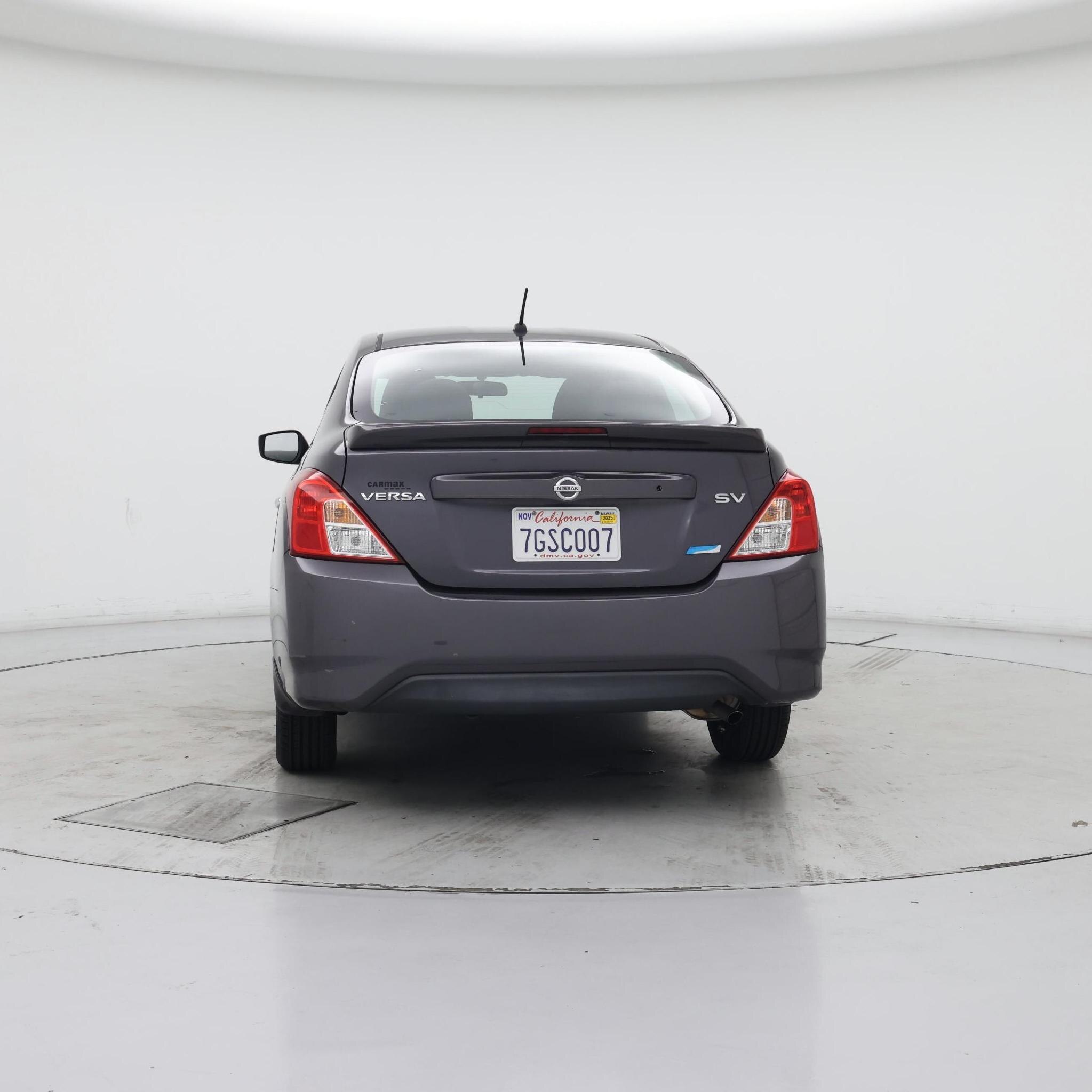 Thumbnail: 2015 Nissan Versa - 6