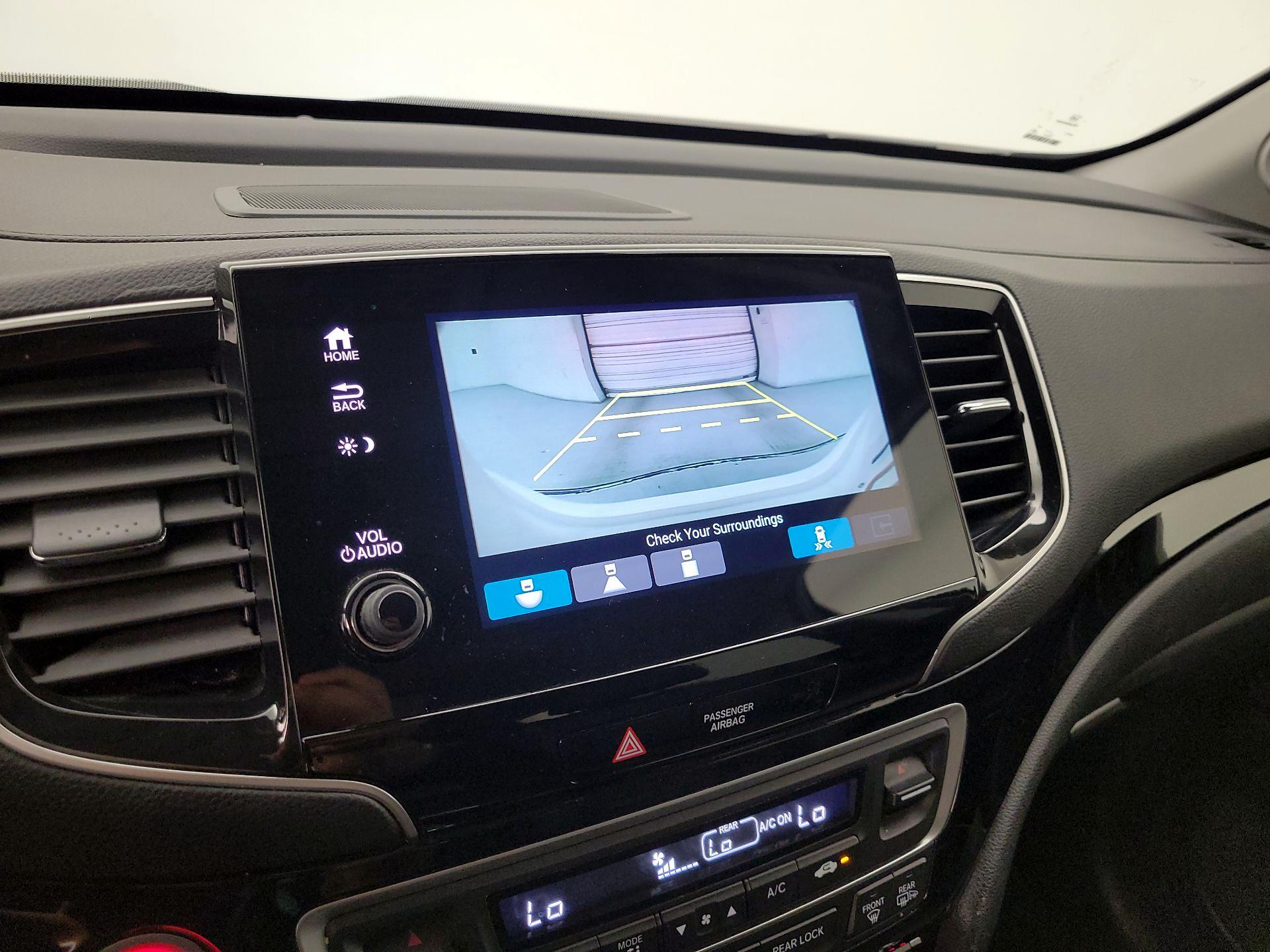 Thumbnail: 2021 Honda Pilot - 15