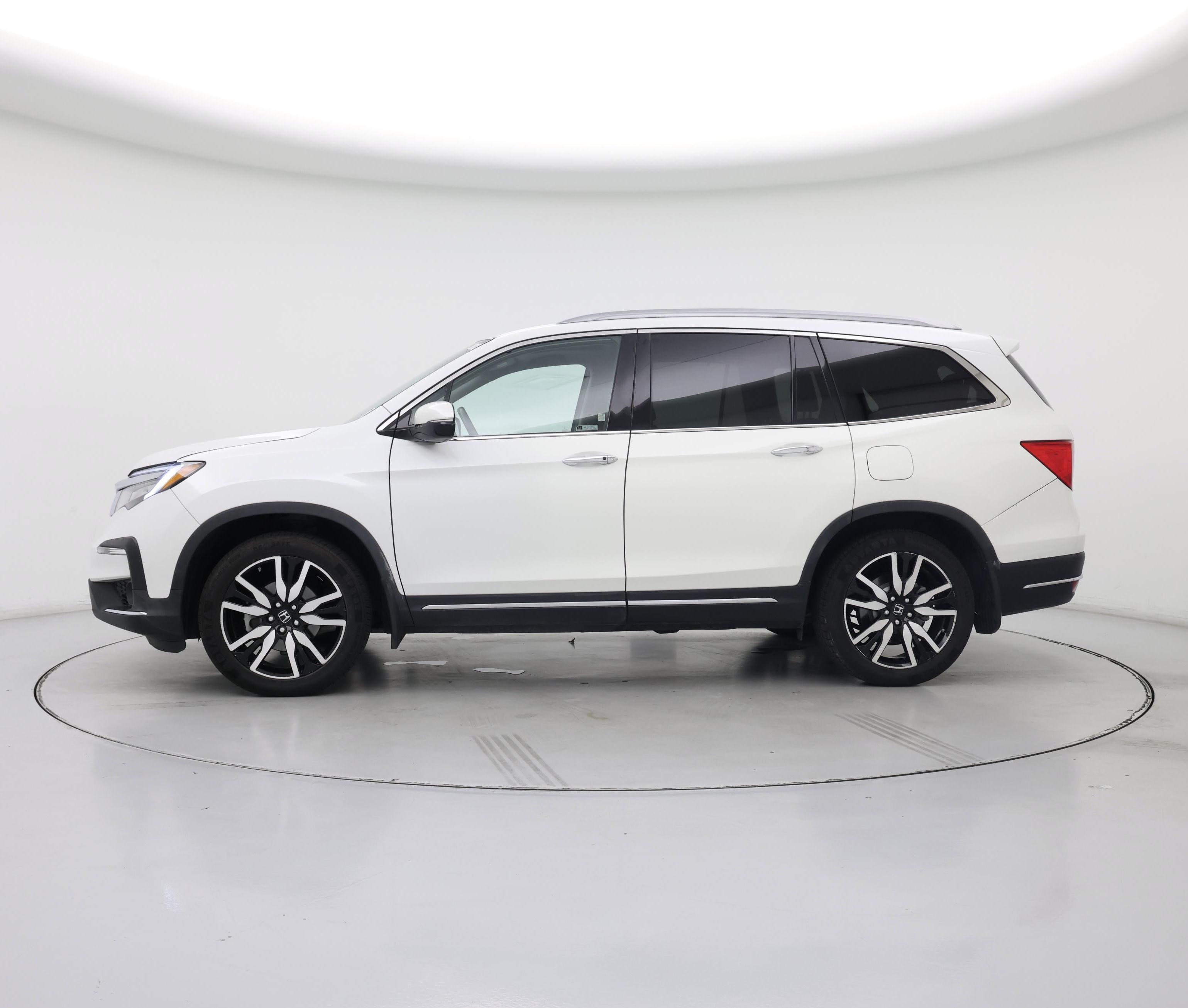 Thumbnail: 2021 Honda Pilot - 3