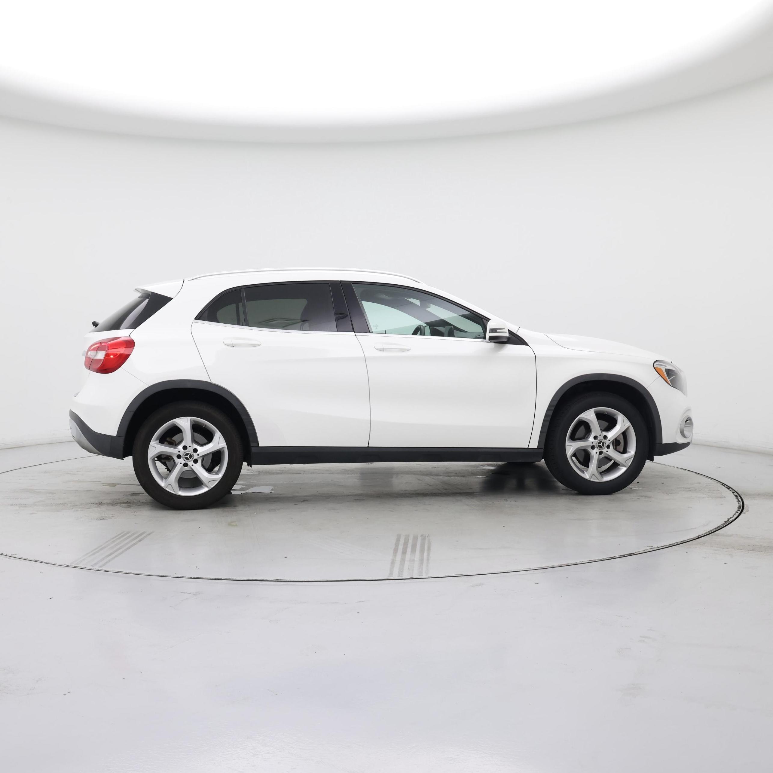 Thumbnail: 2019 Mercedes-Benz GLA - 7