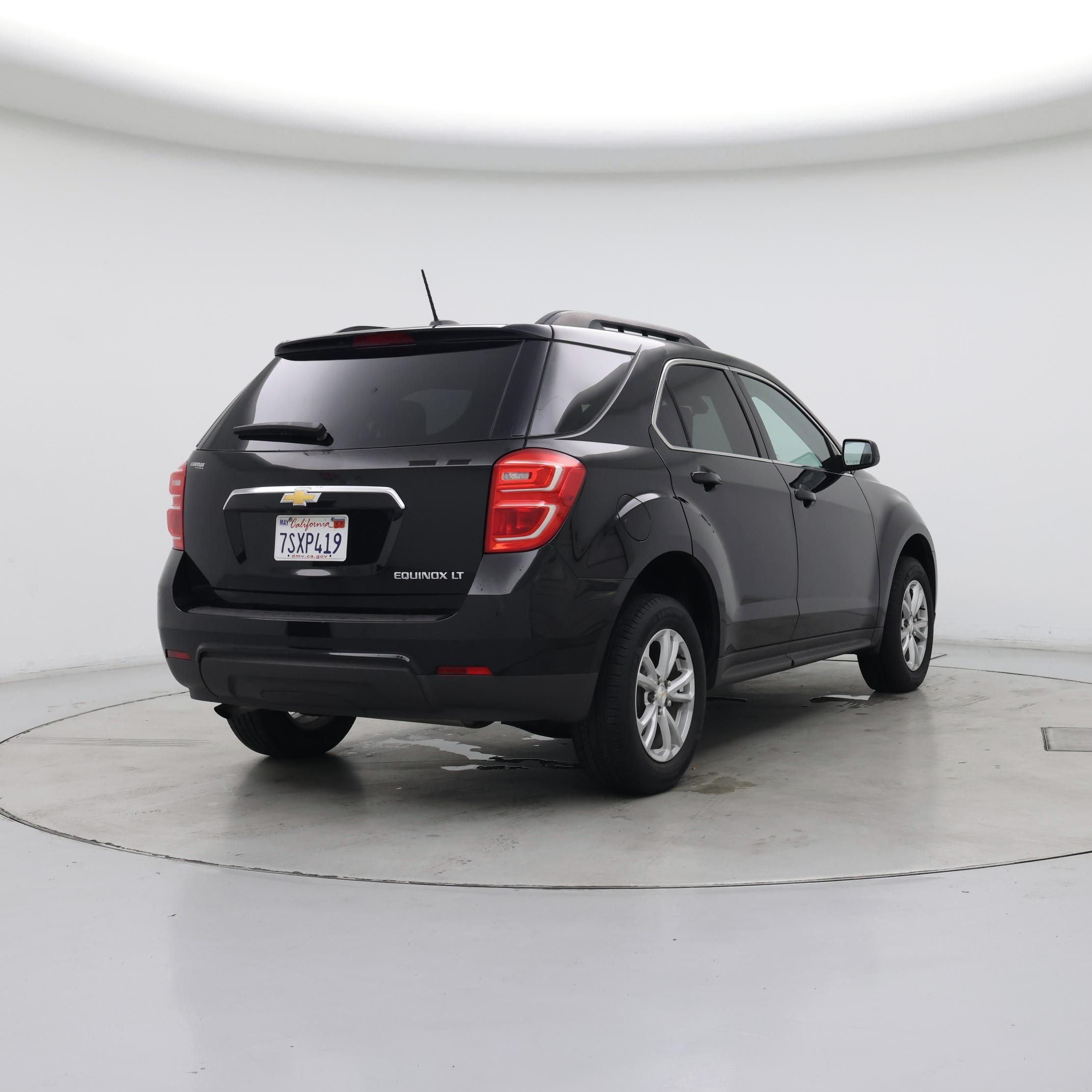 Thumbnail: 2016 Chevrolet Equinox - 8