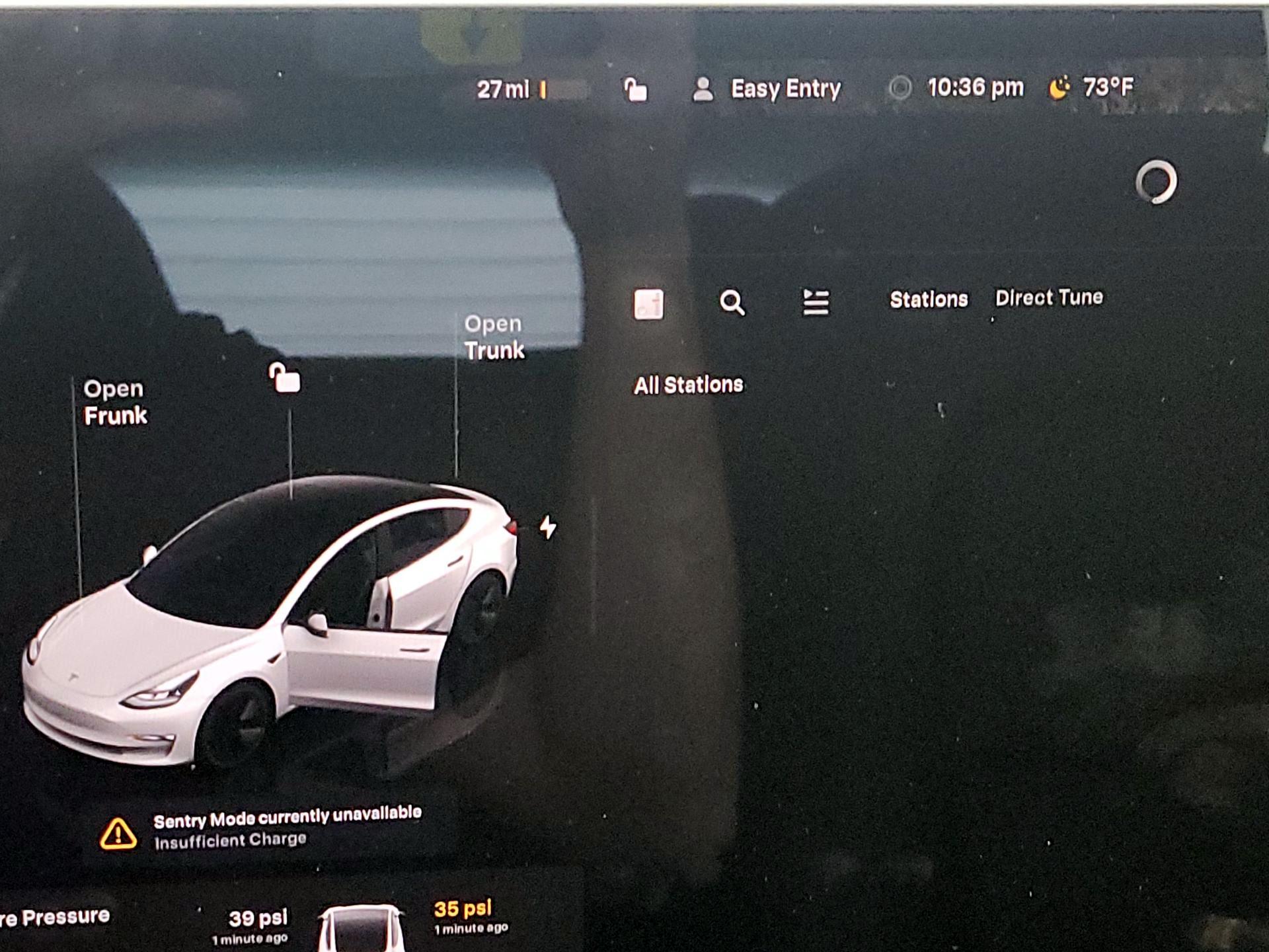 Thumbnail: 2022 Tesla Model 3 - 14