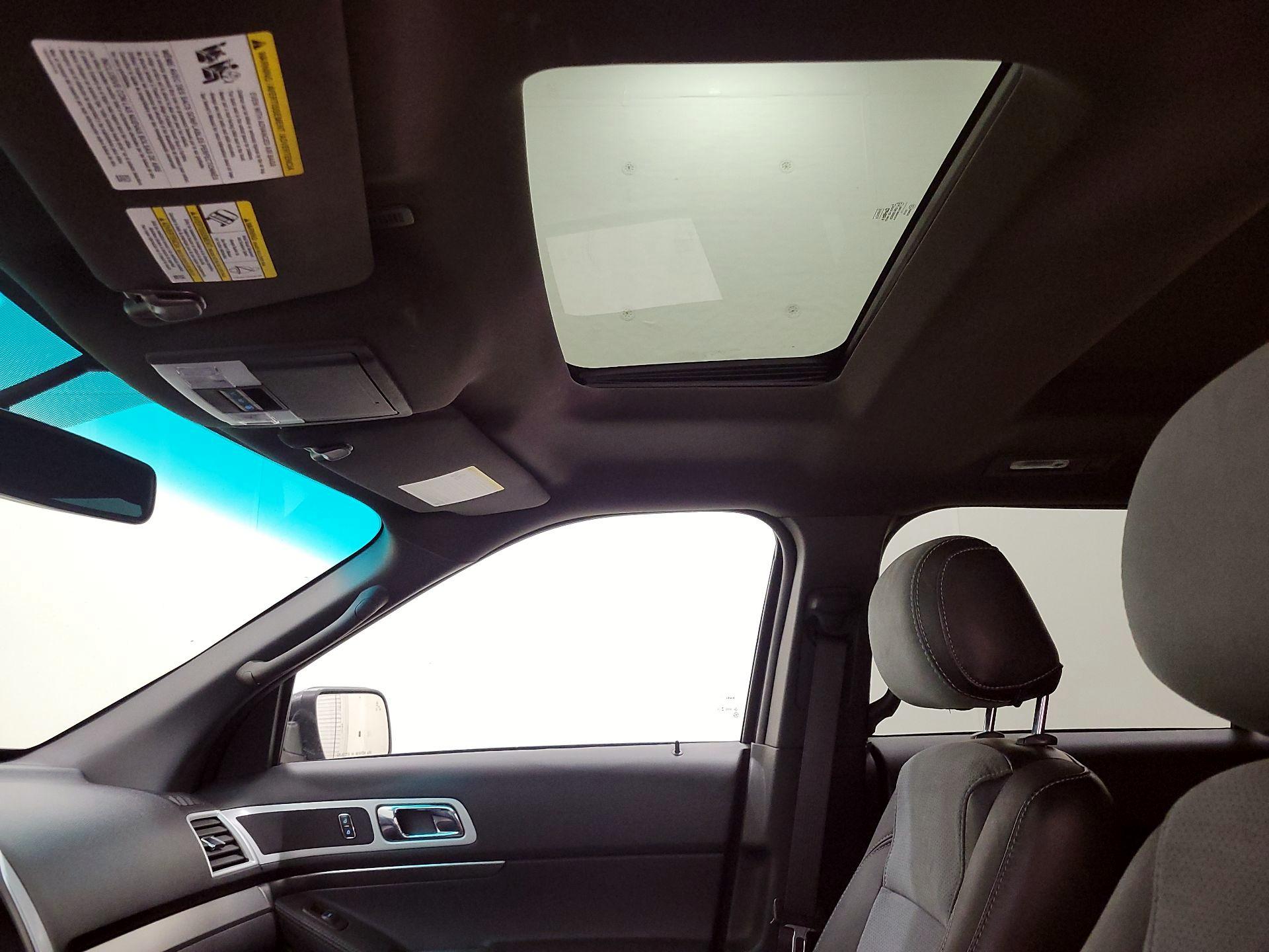 Thumbnail: 2015 Ford Explorer - 20