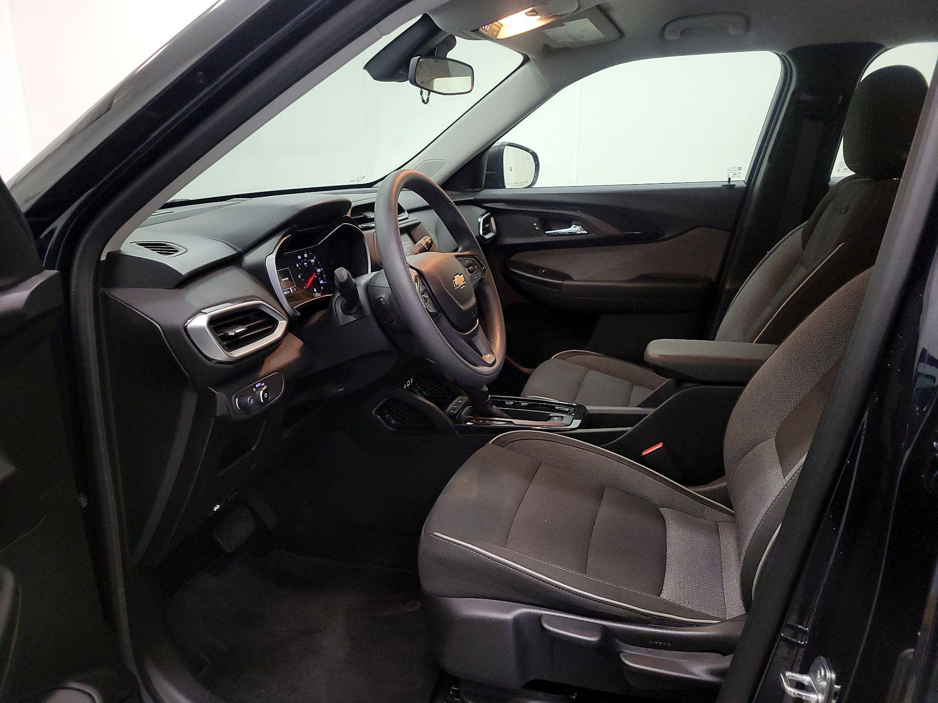 Thumbnail: 2021 Chevrolet TrailBlazer - 11