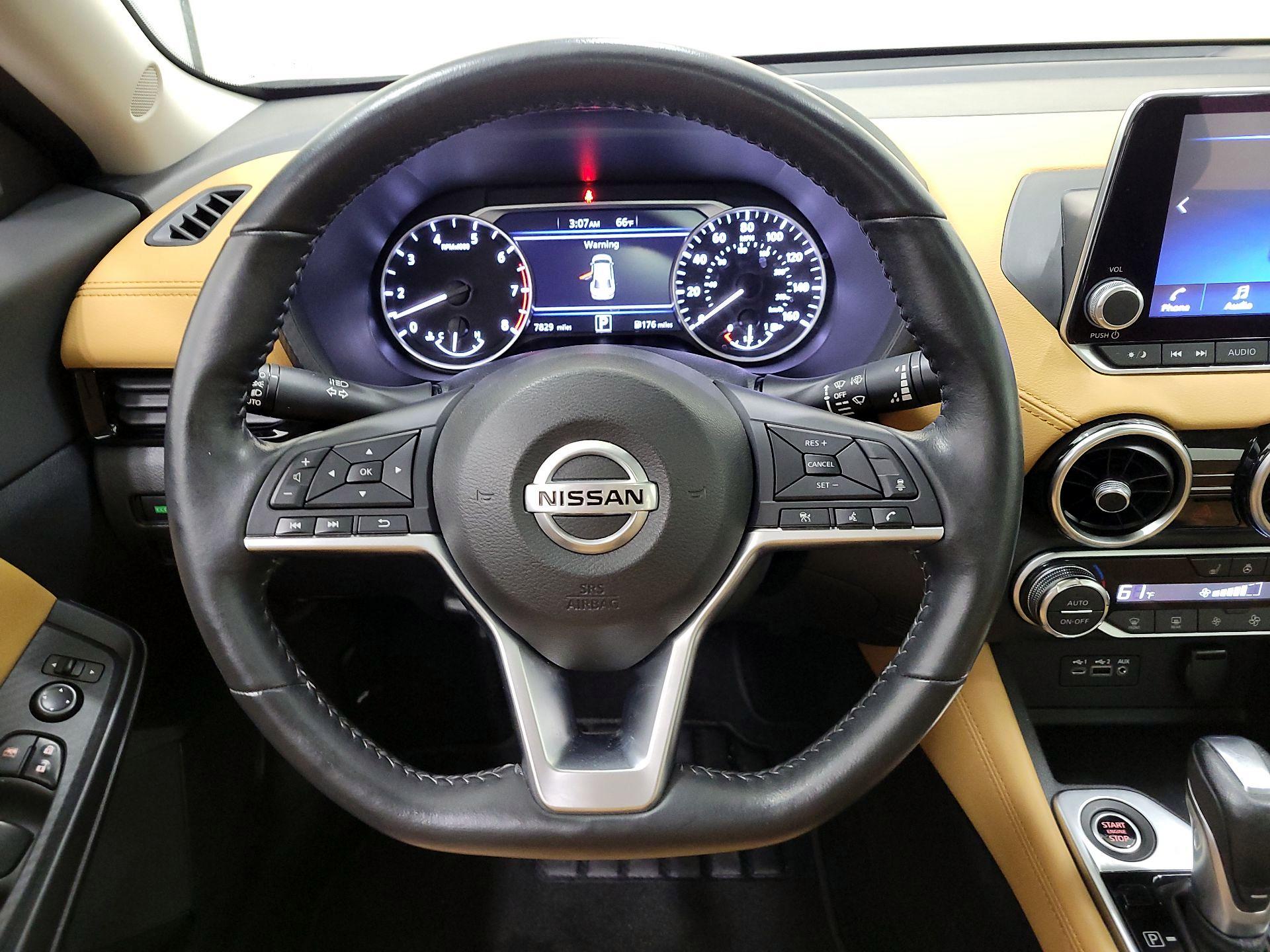 Thumbnail: 2022 Nissan Sentra - 10