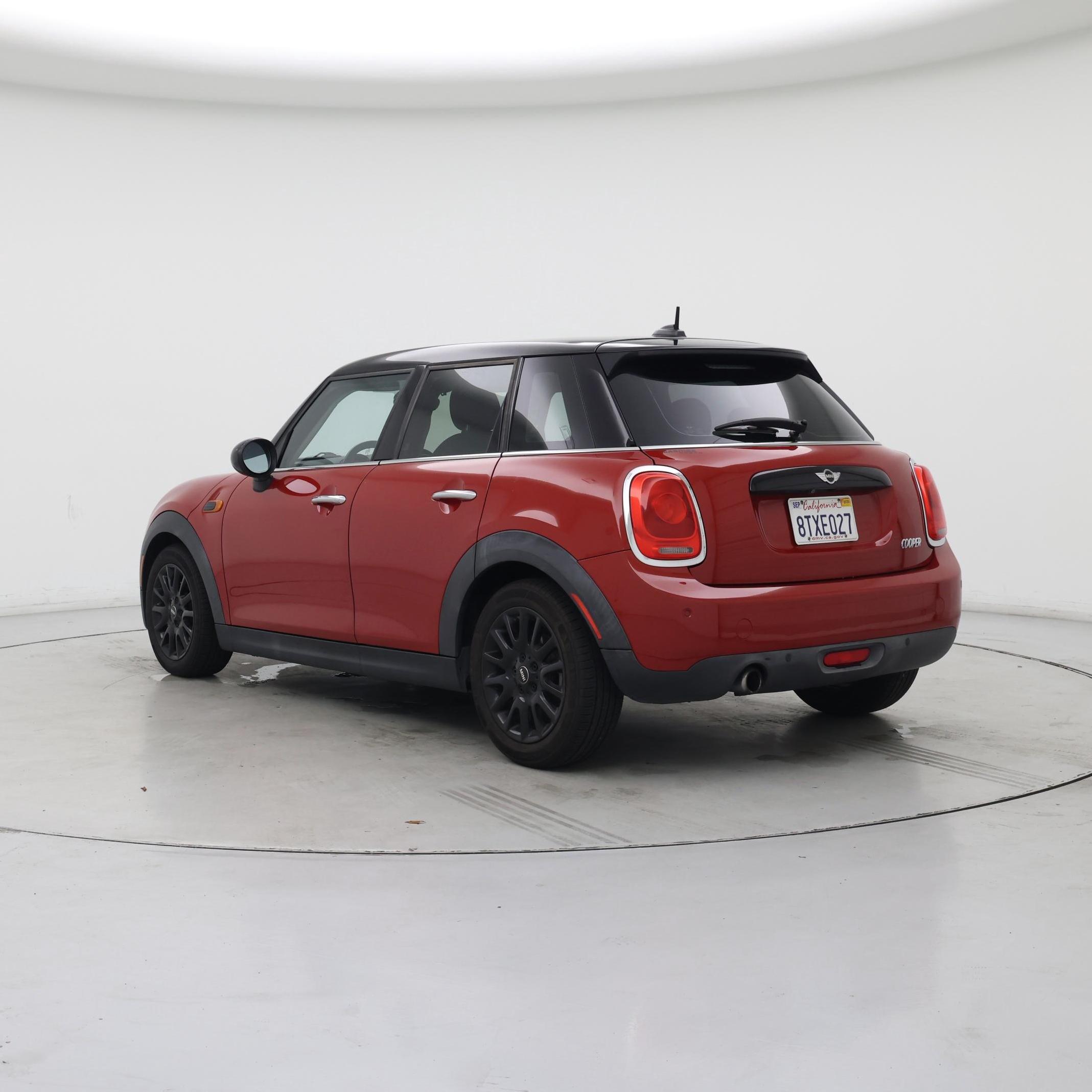 Thumbnail: 2018 MINI Cooper Hardtop - 2
