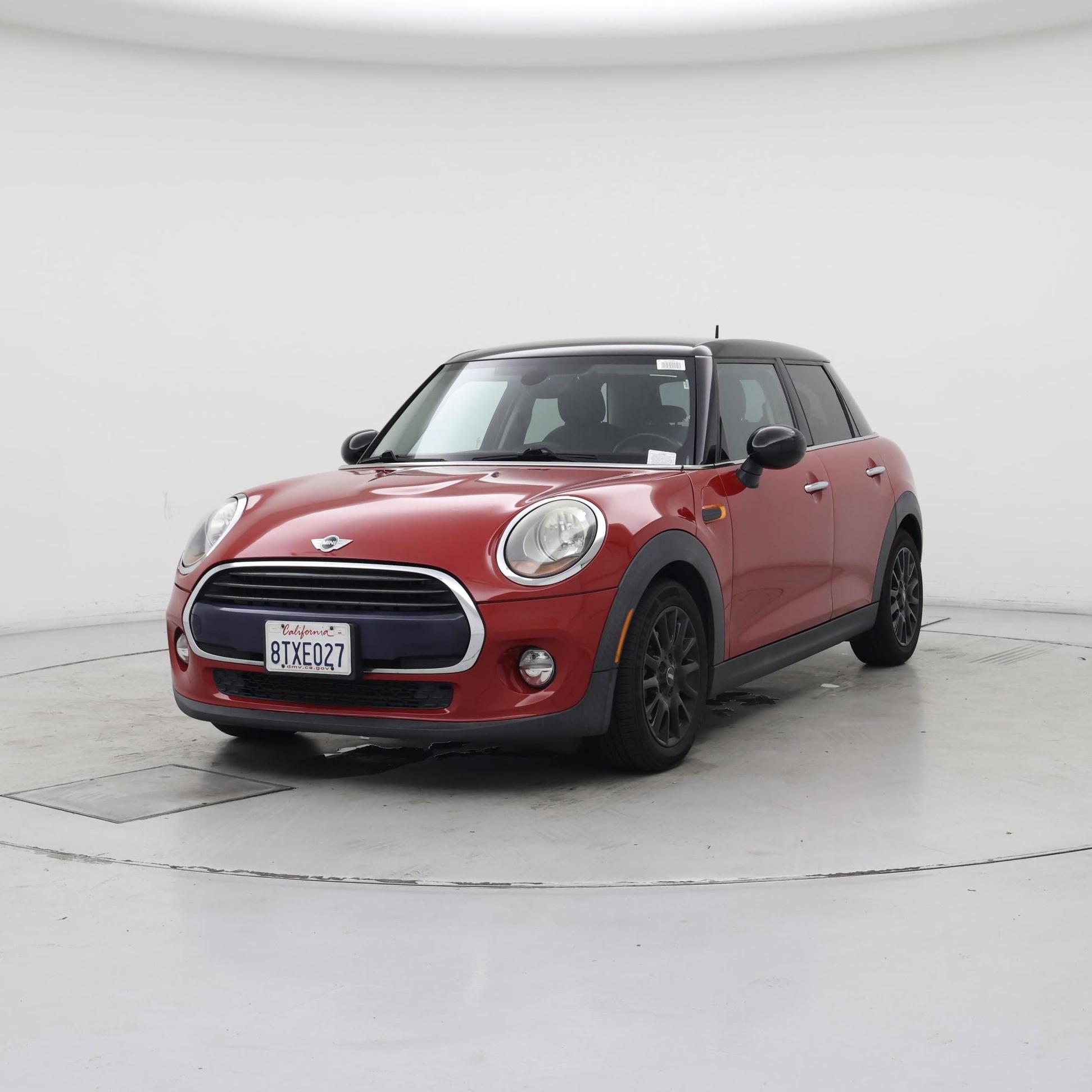 Thumbnail: 2018 MINI Cooper Hardtop - 4