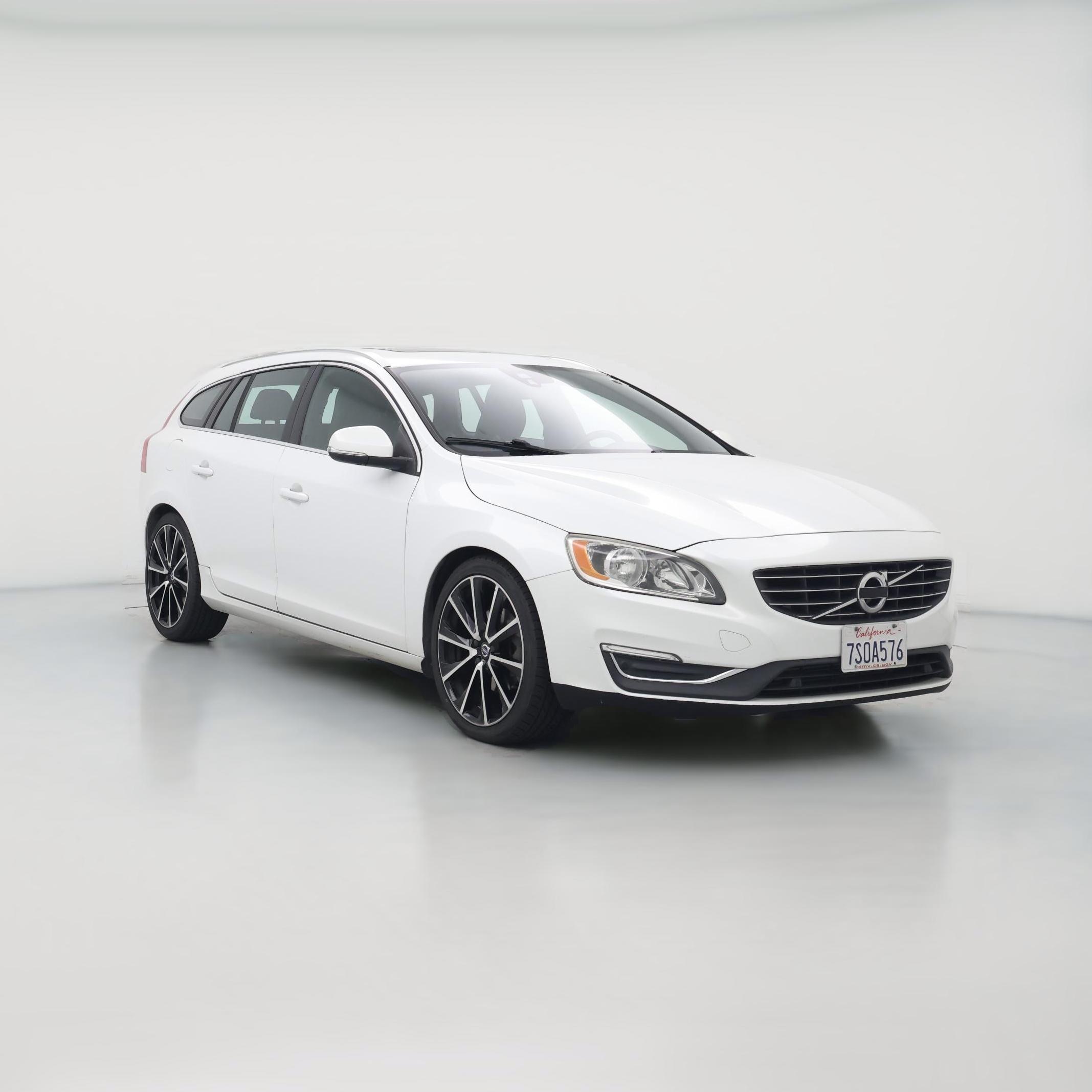 Thumbnail: 2016 Volvo V60 - 1