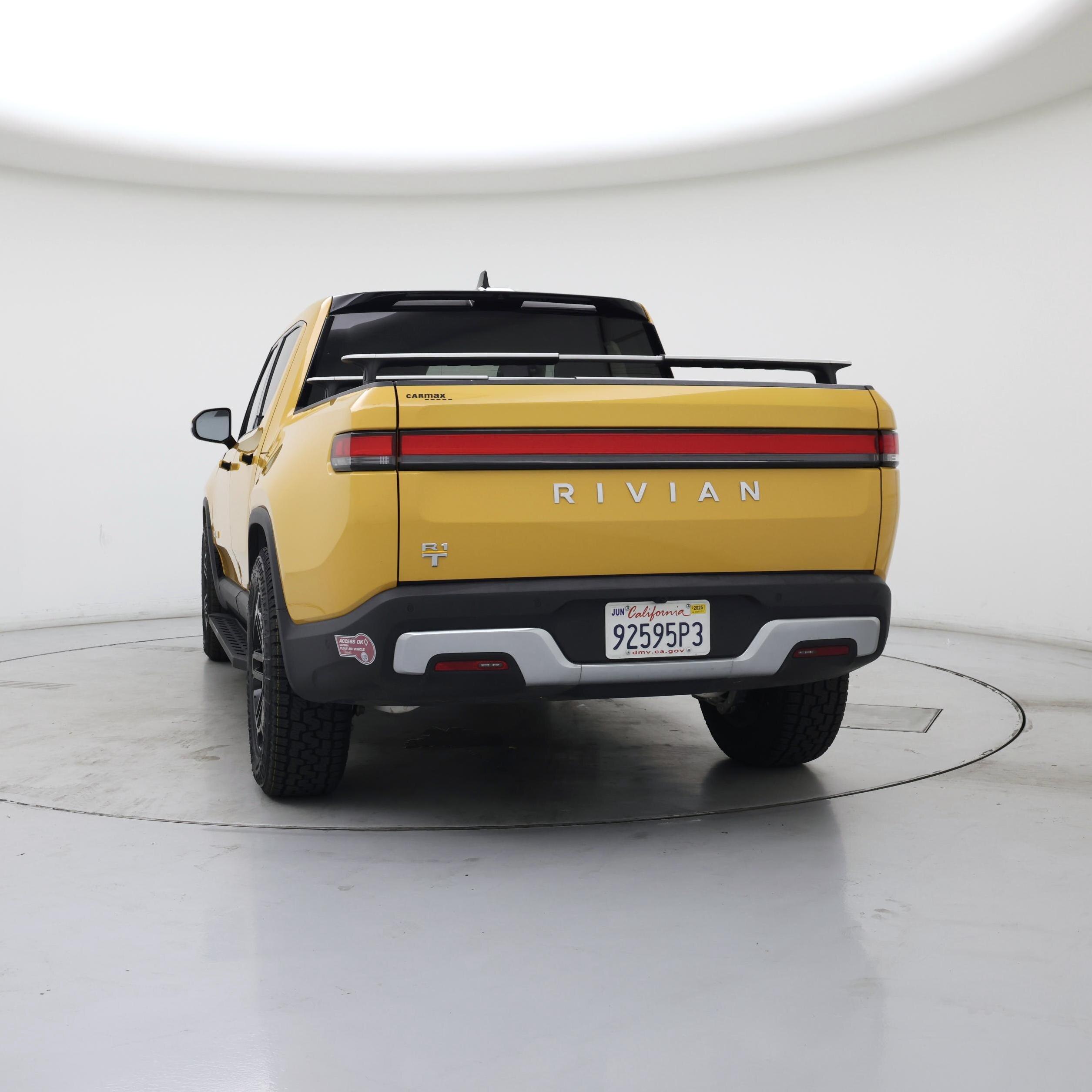 Thumbnail: 2023 Rivian R1T - 6