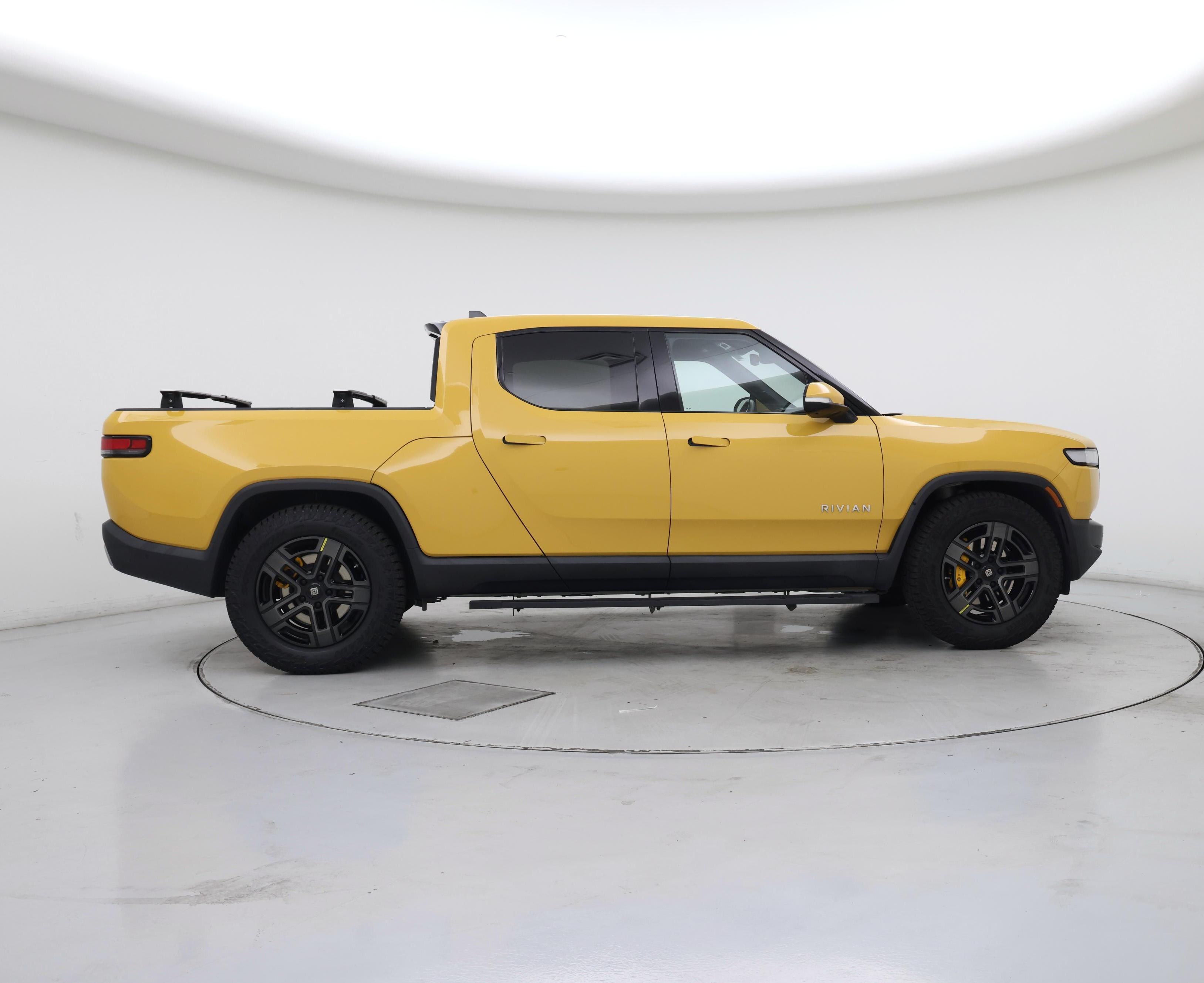 Thumbnail: 2023 Rivian R1T - 7