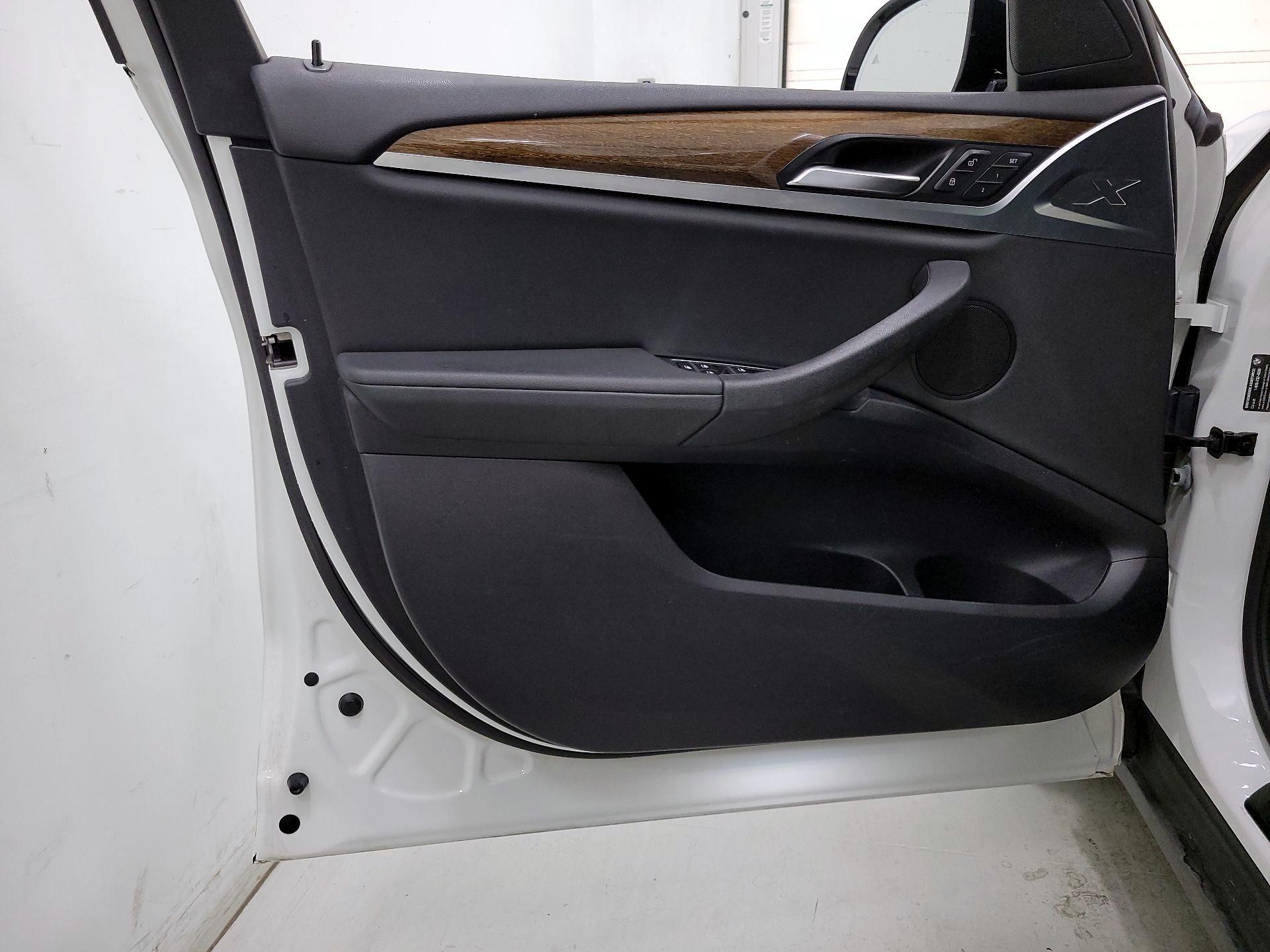 Thumbnail: 2019 BMW X3 - 12