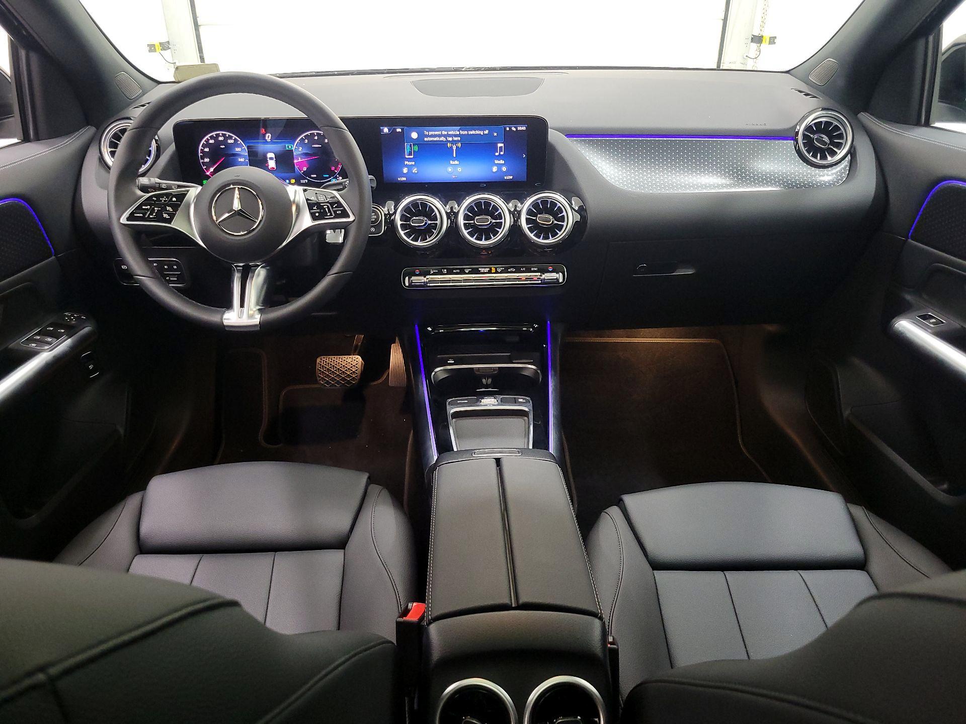 Thumbnail: 2025 Mercedes-Benz GLA - 9