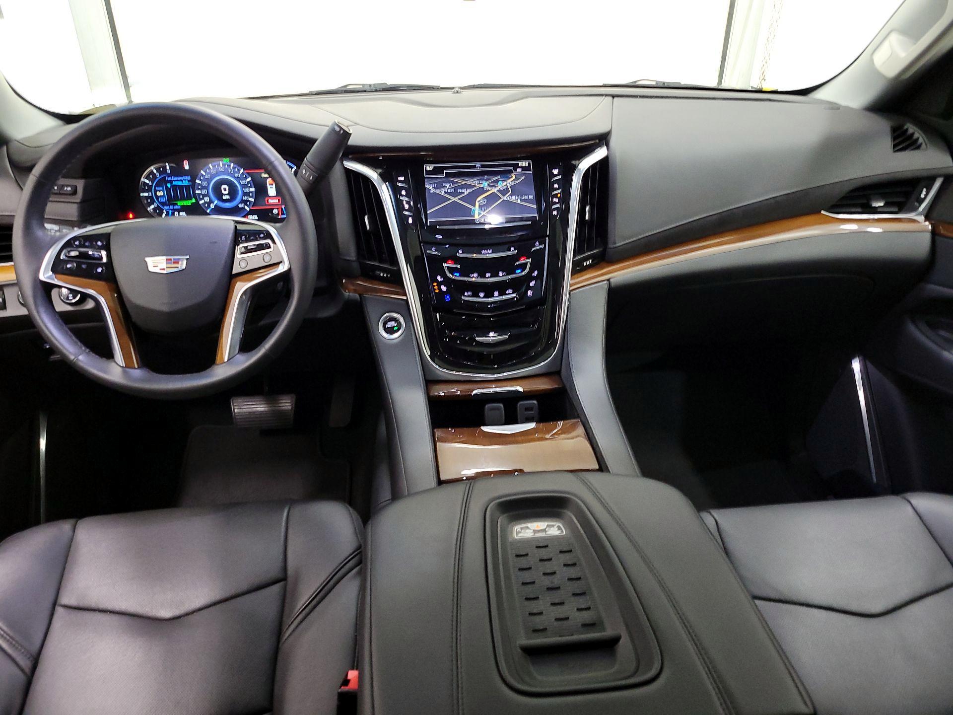 Thumbnail: 2017 Cadillac Escalade - 9