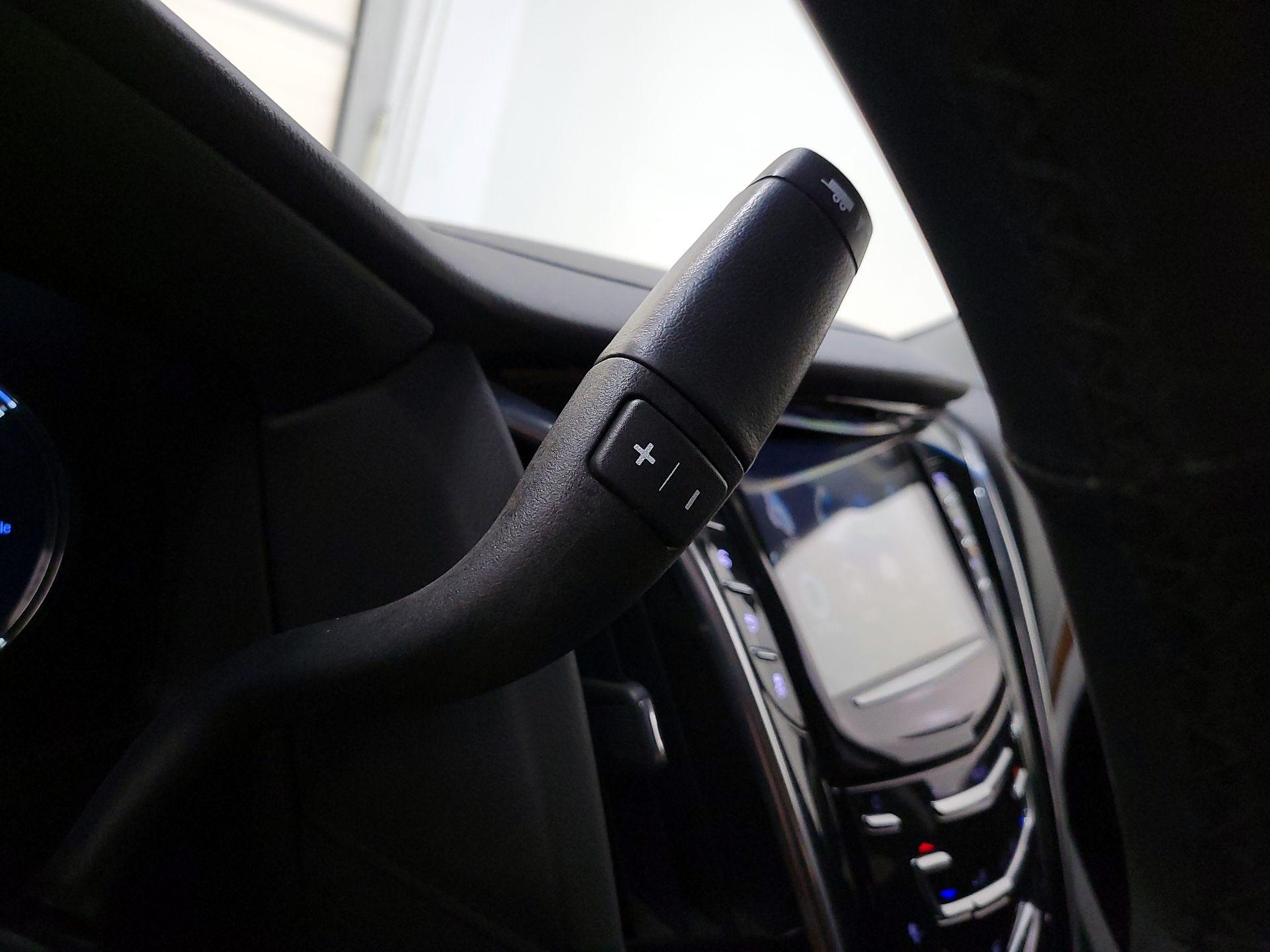 Thumbnail: 2017 Cadillac Escalade - 18