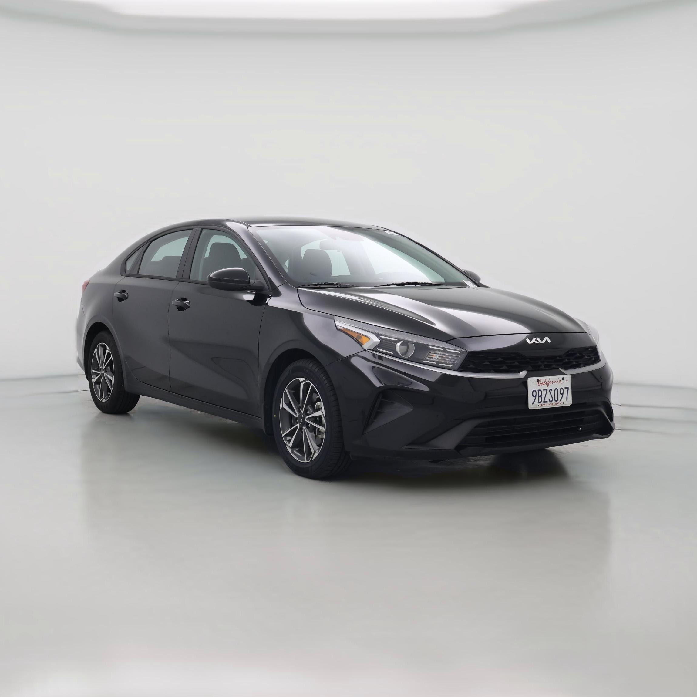 Thumbnail: 2022 Kia Forte - 1