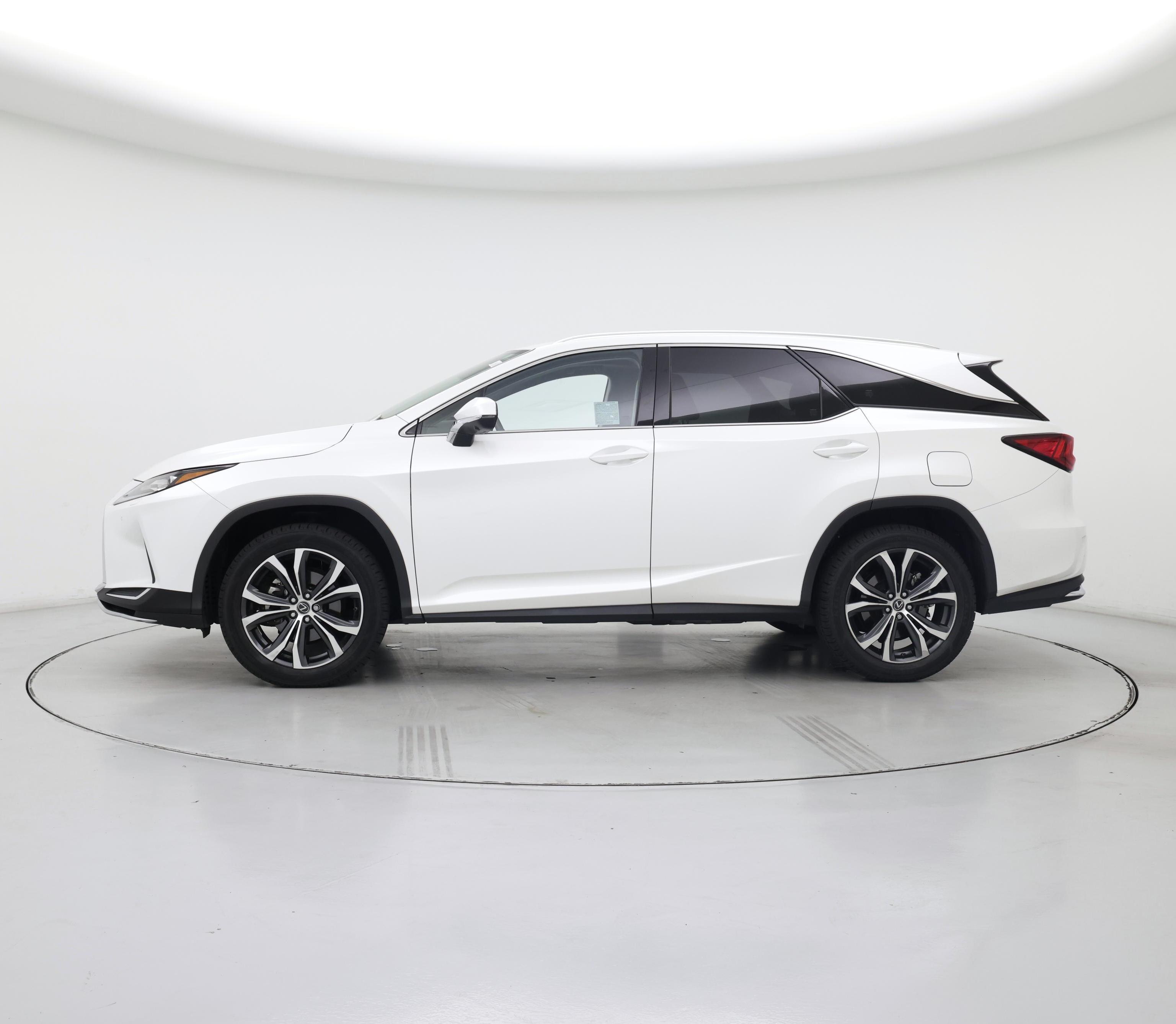 Thumbnail: 2021 Lexus RX - 3