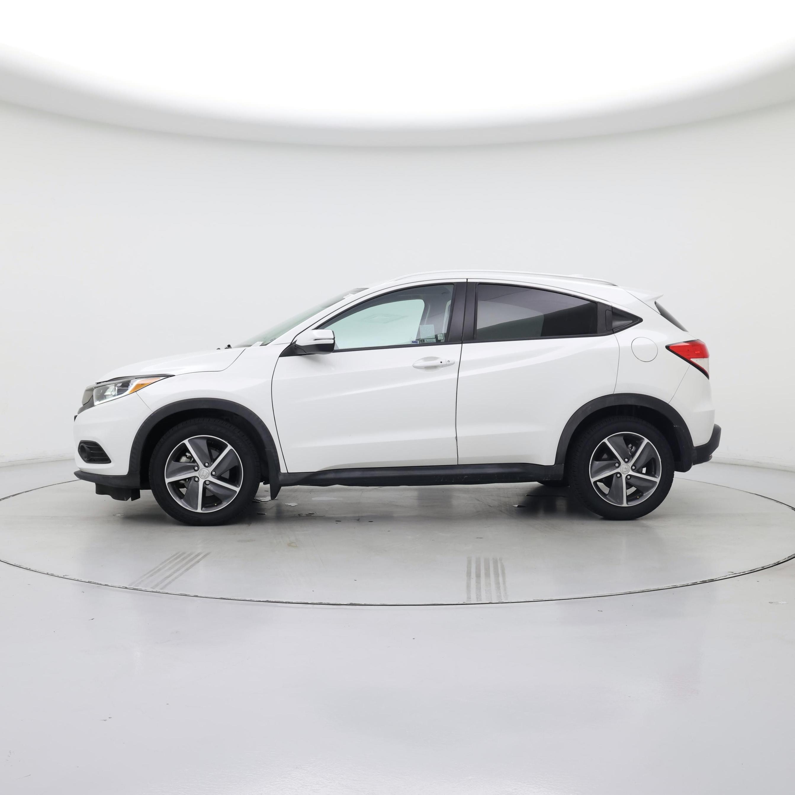 Thumbnail: 2021 Honda HR-V - 3