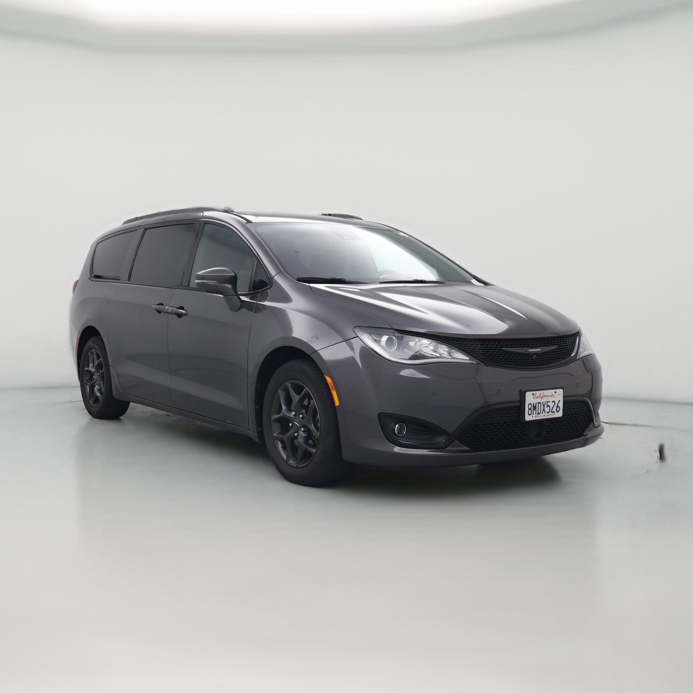 Thumbnail: 2018 Chrysler Pacifica - 1