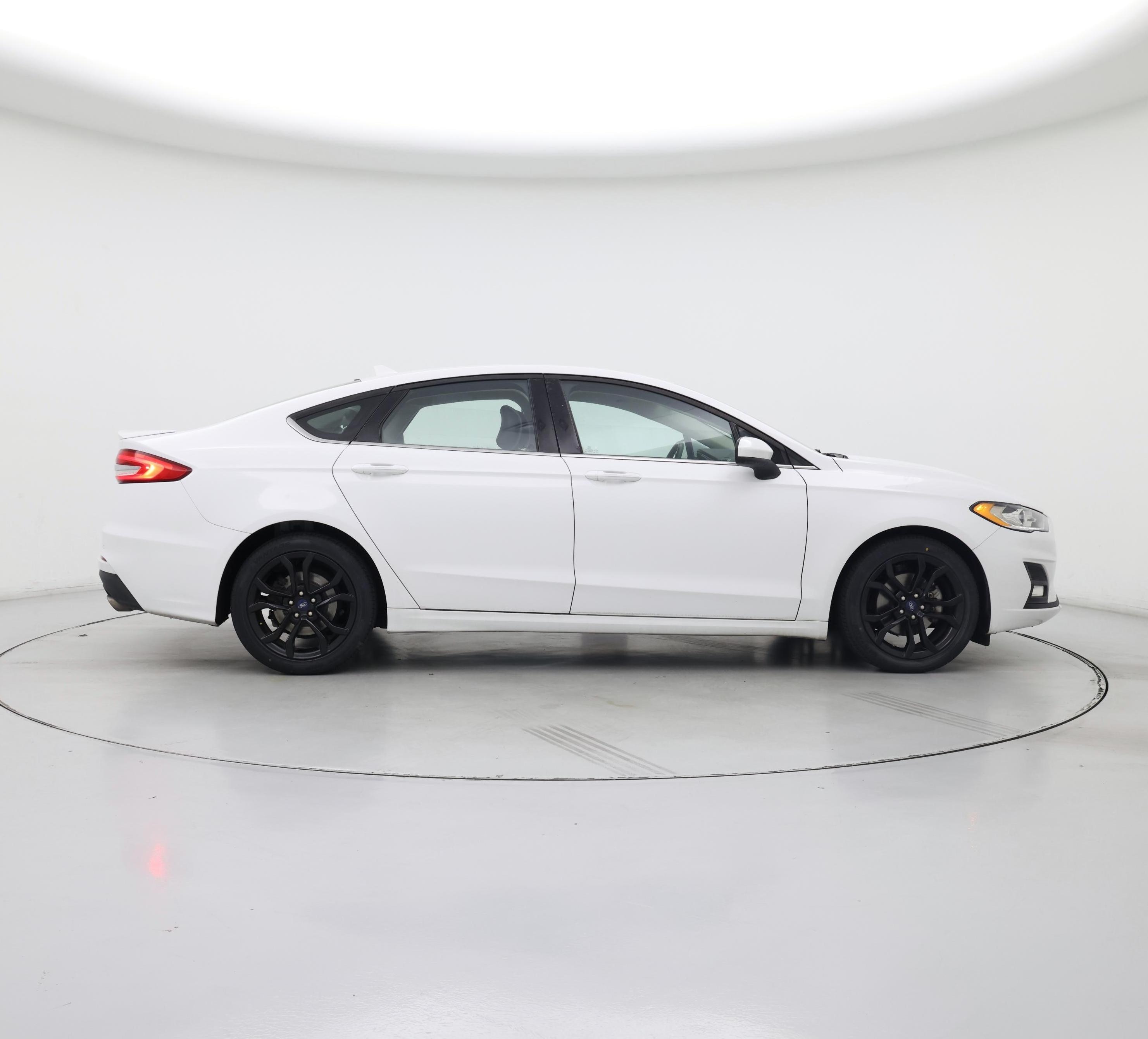 Thumbnail: 2019 Ford Fusion - 7