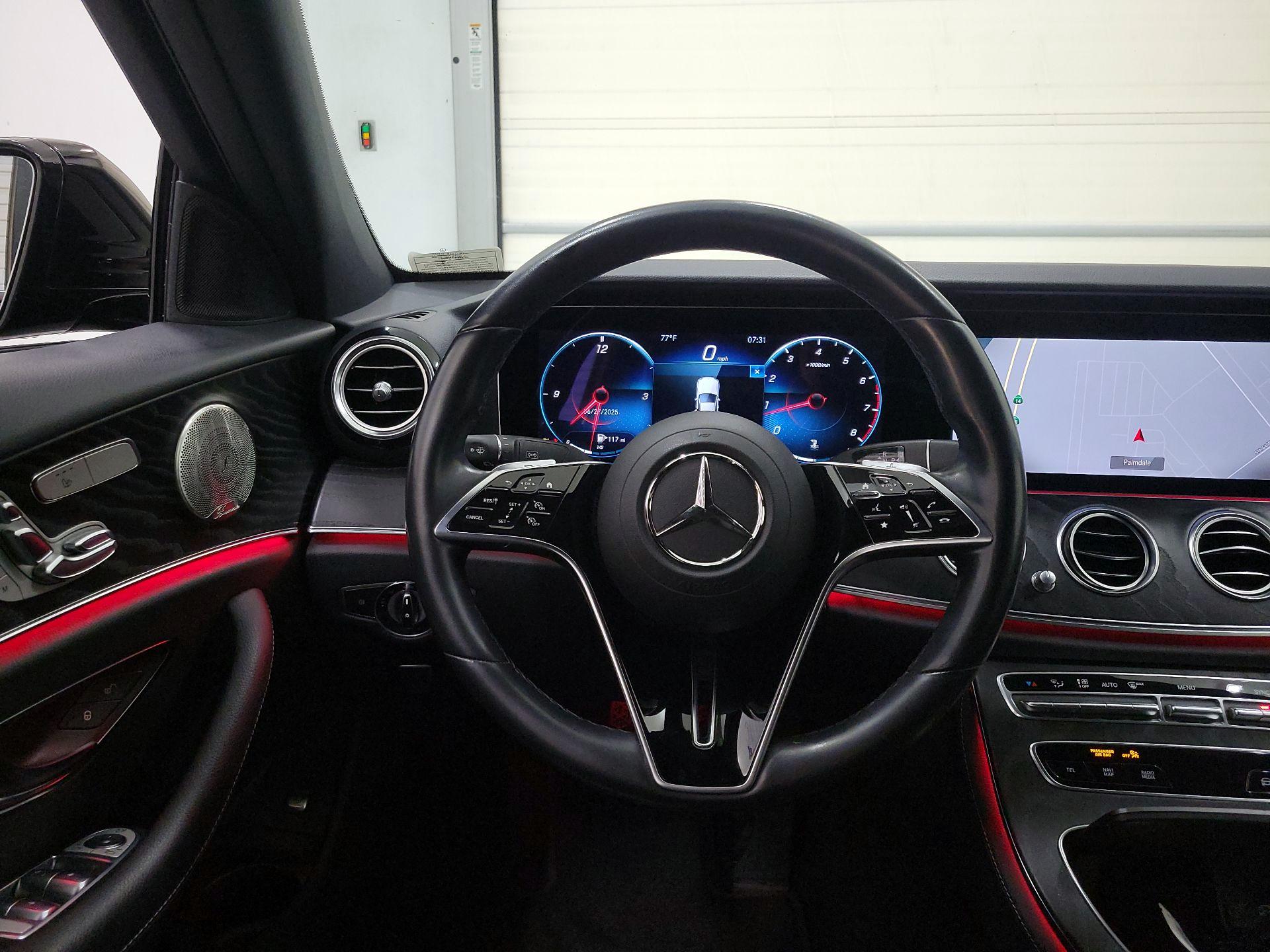 Thumbnail: 2021 Mercedes-Benz E-Class - 10