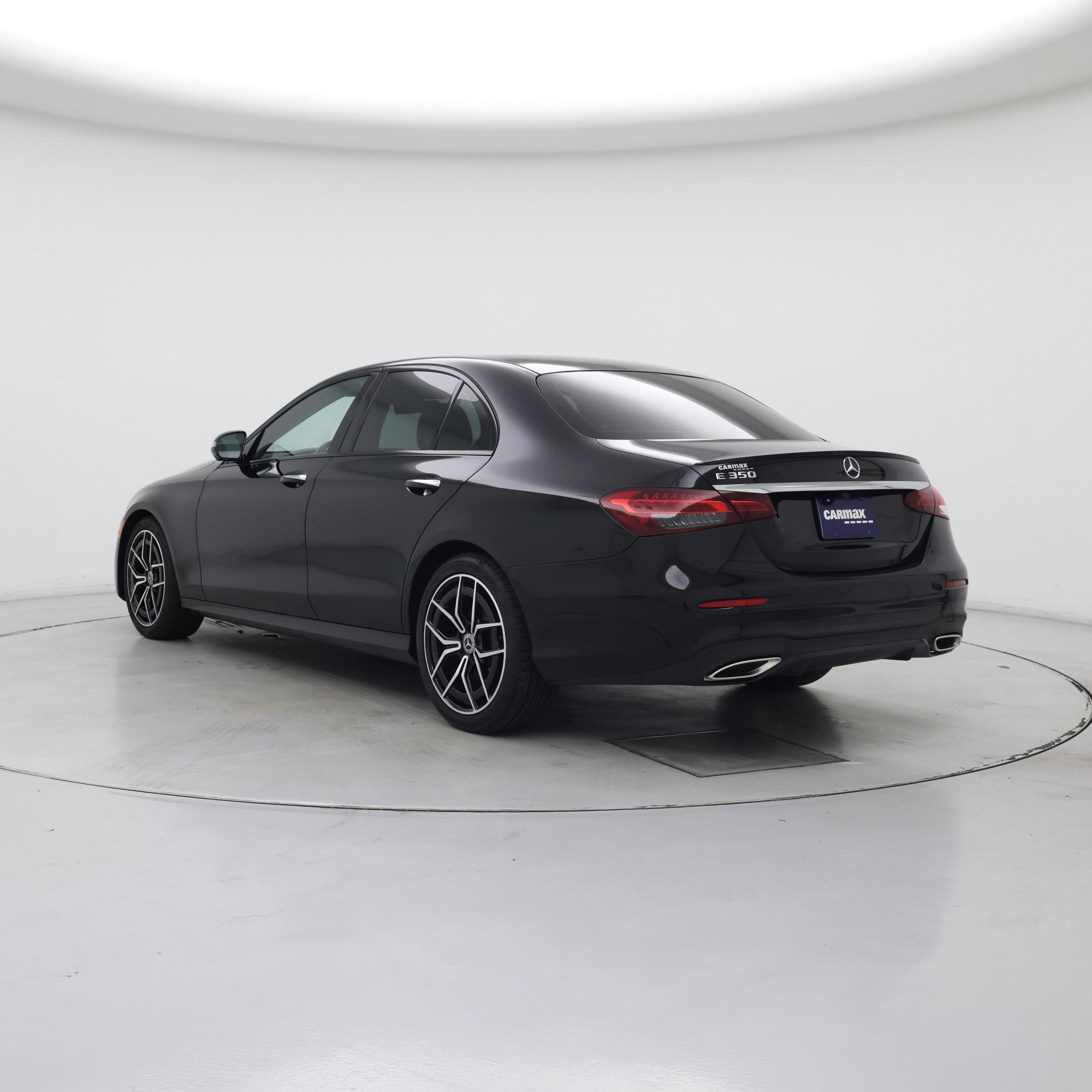Thumbnail: 2021 Mercedes-Benz E-Class - 2
