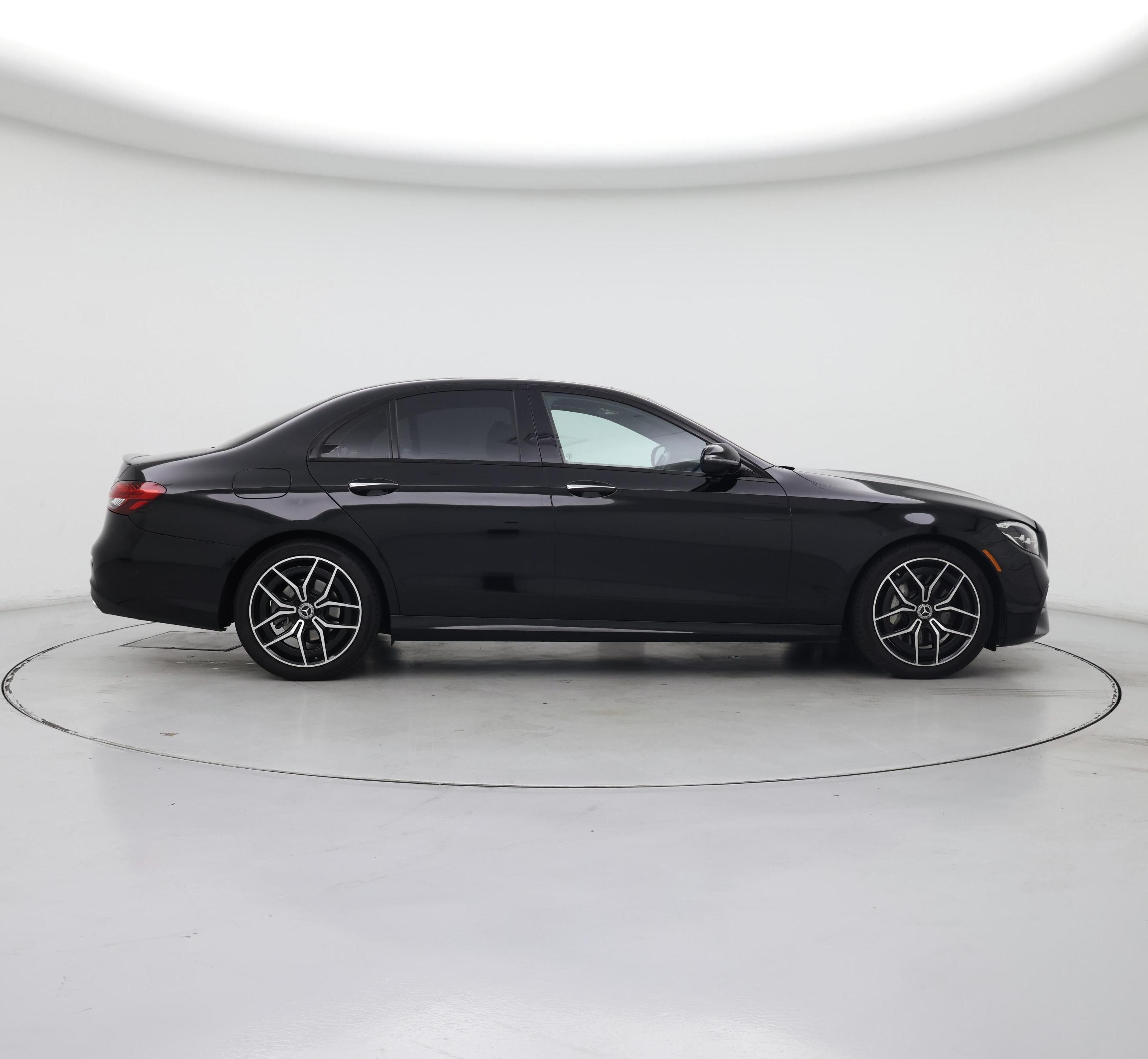 Thumbnail: 2021 Mercedes-Benz E-Class - 7