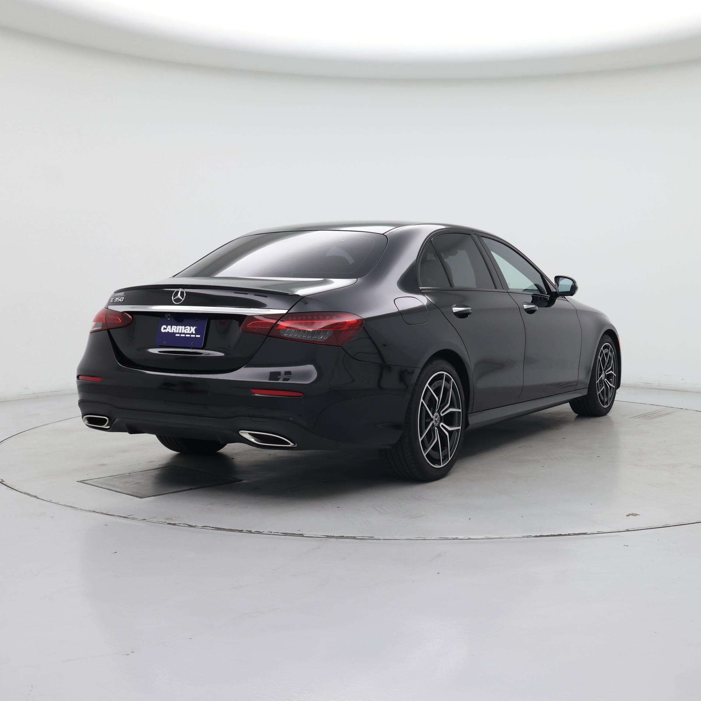 Thumbnail: 2021 Mercedes-Benz E-Class - 8