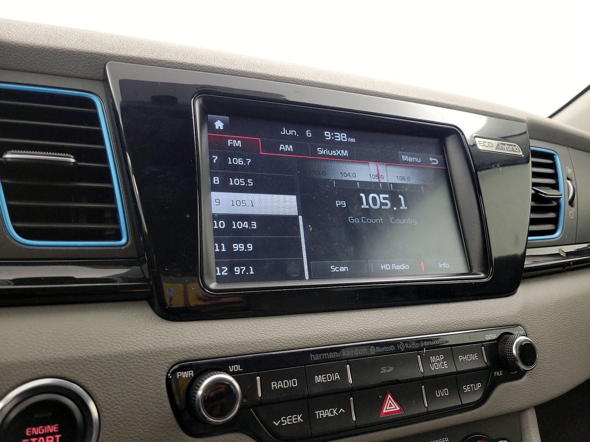 Thumbnail: 2017 Kia Niro - 16