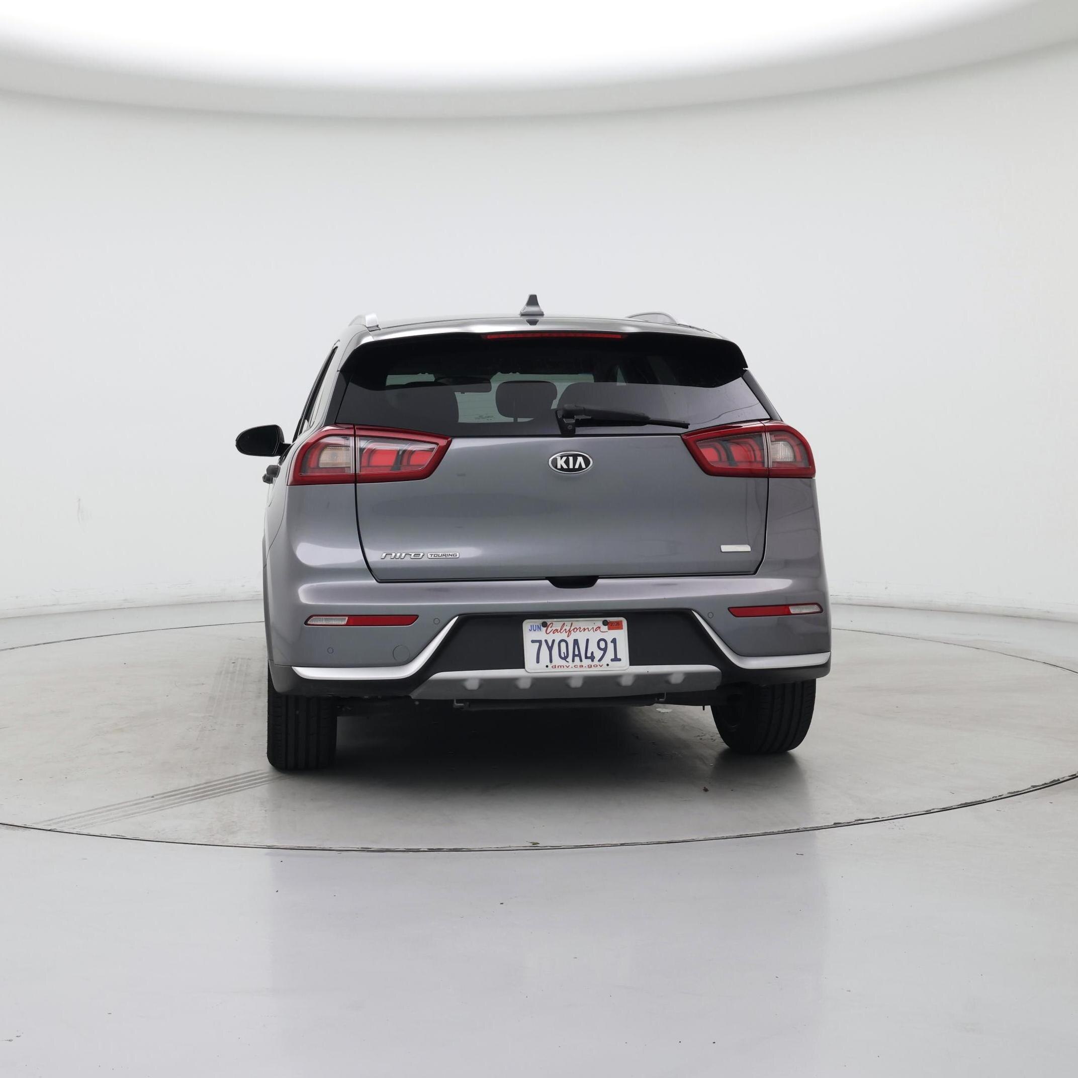 Thumbnail: 2017 Kia Niro - 6