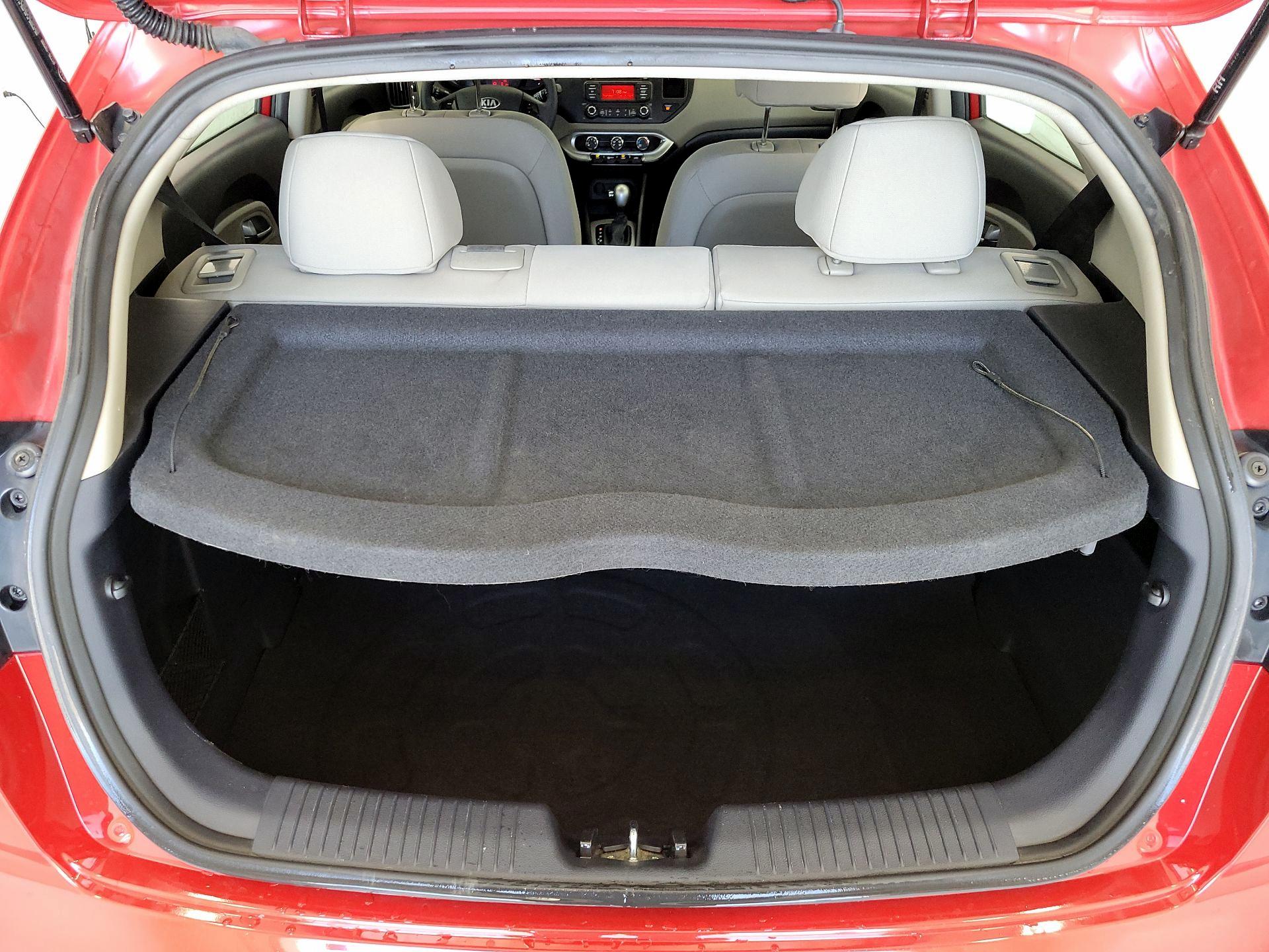 Thumbnail: 2014 Kia Rio5 - 19