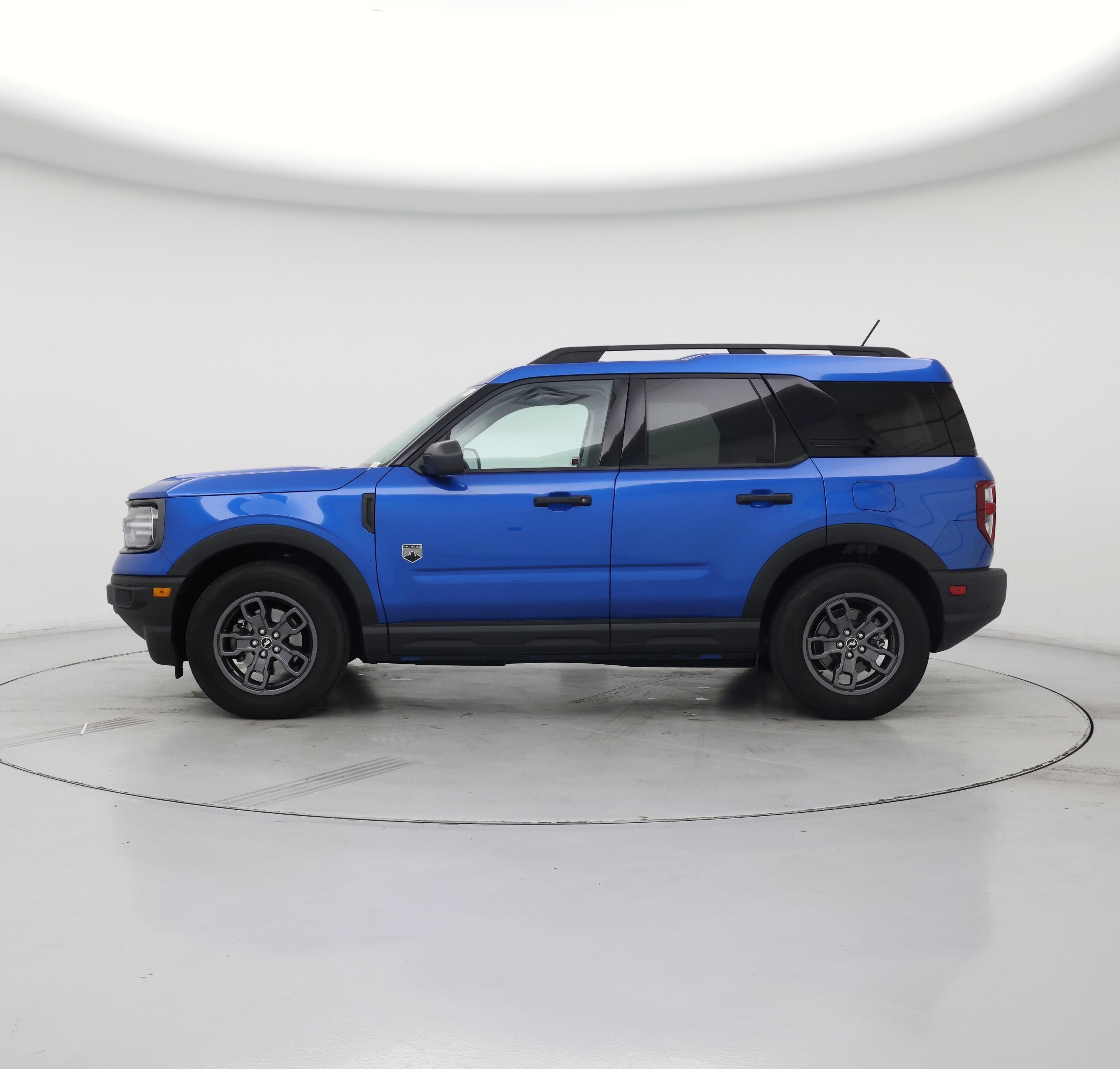 Thumbnail: 2022 Ford Bronco Sport - 3