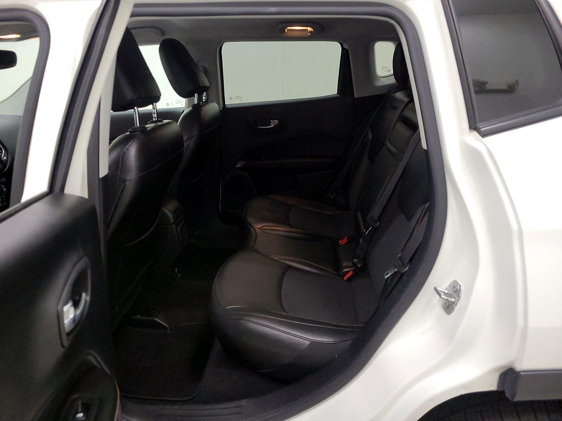 Thumbnail: 2019 Jeep Compass - 19