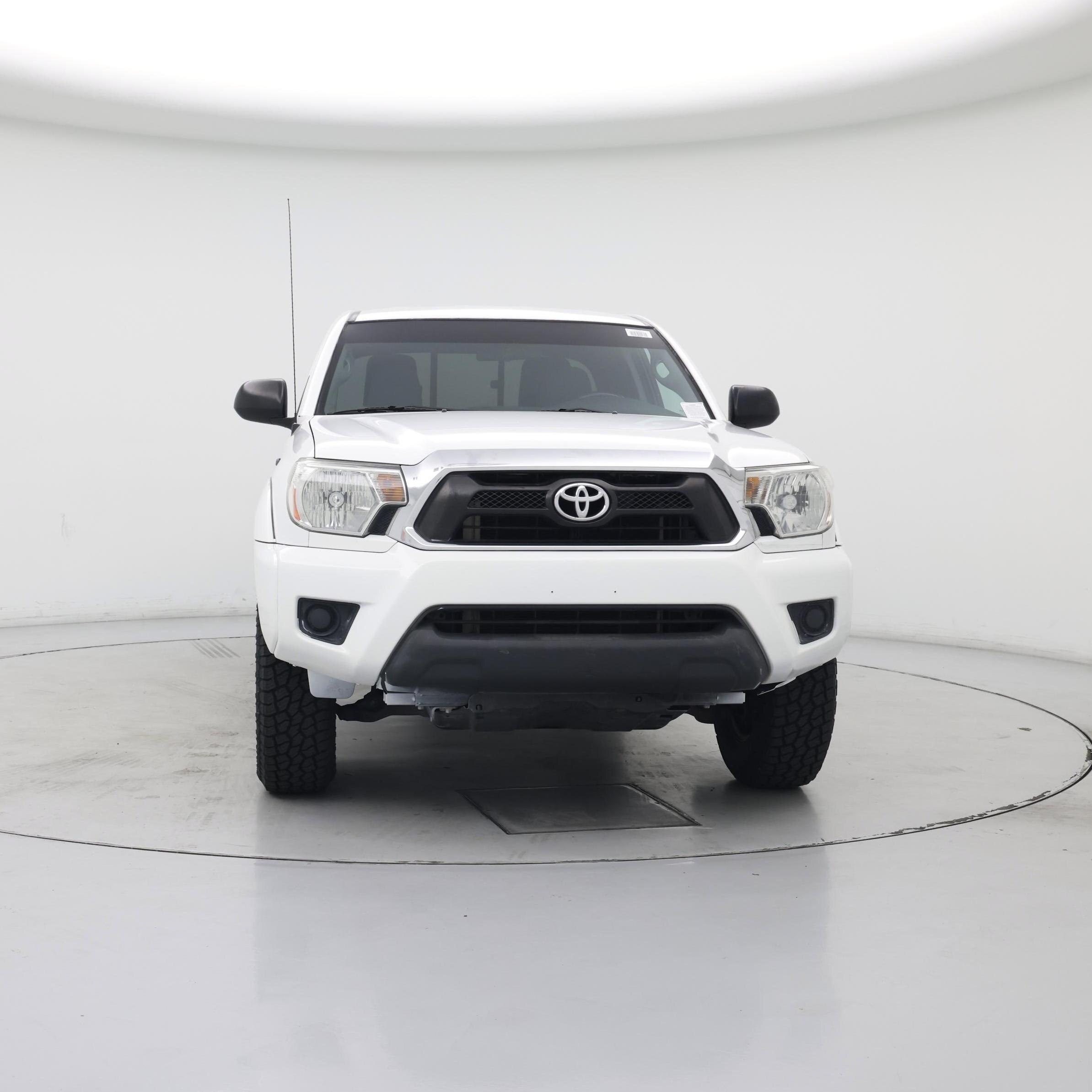 Thumbnail: 2015 Toyota Tacoma - 5