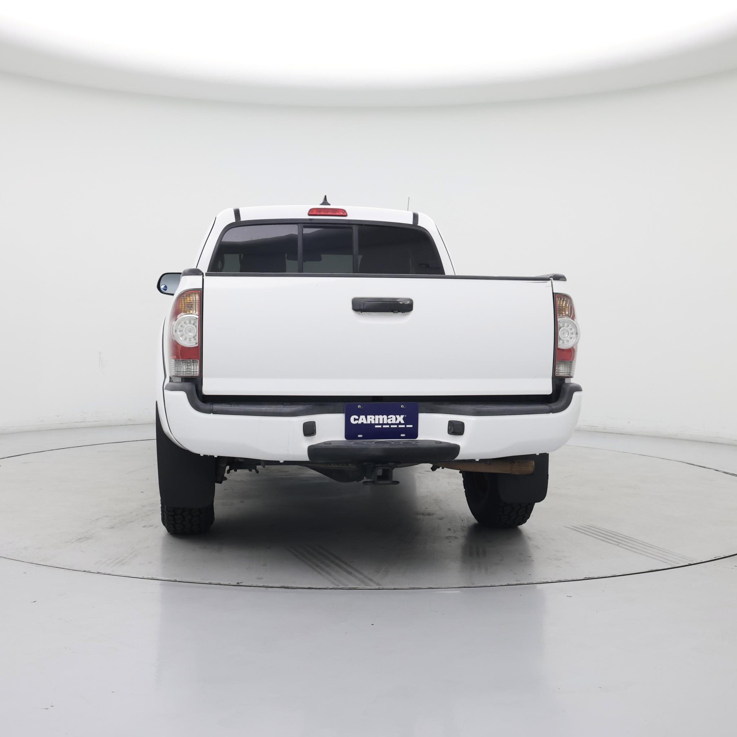 Thumbnail: 2015 Toyota Tacoma - 6