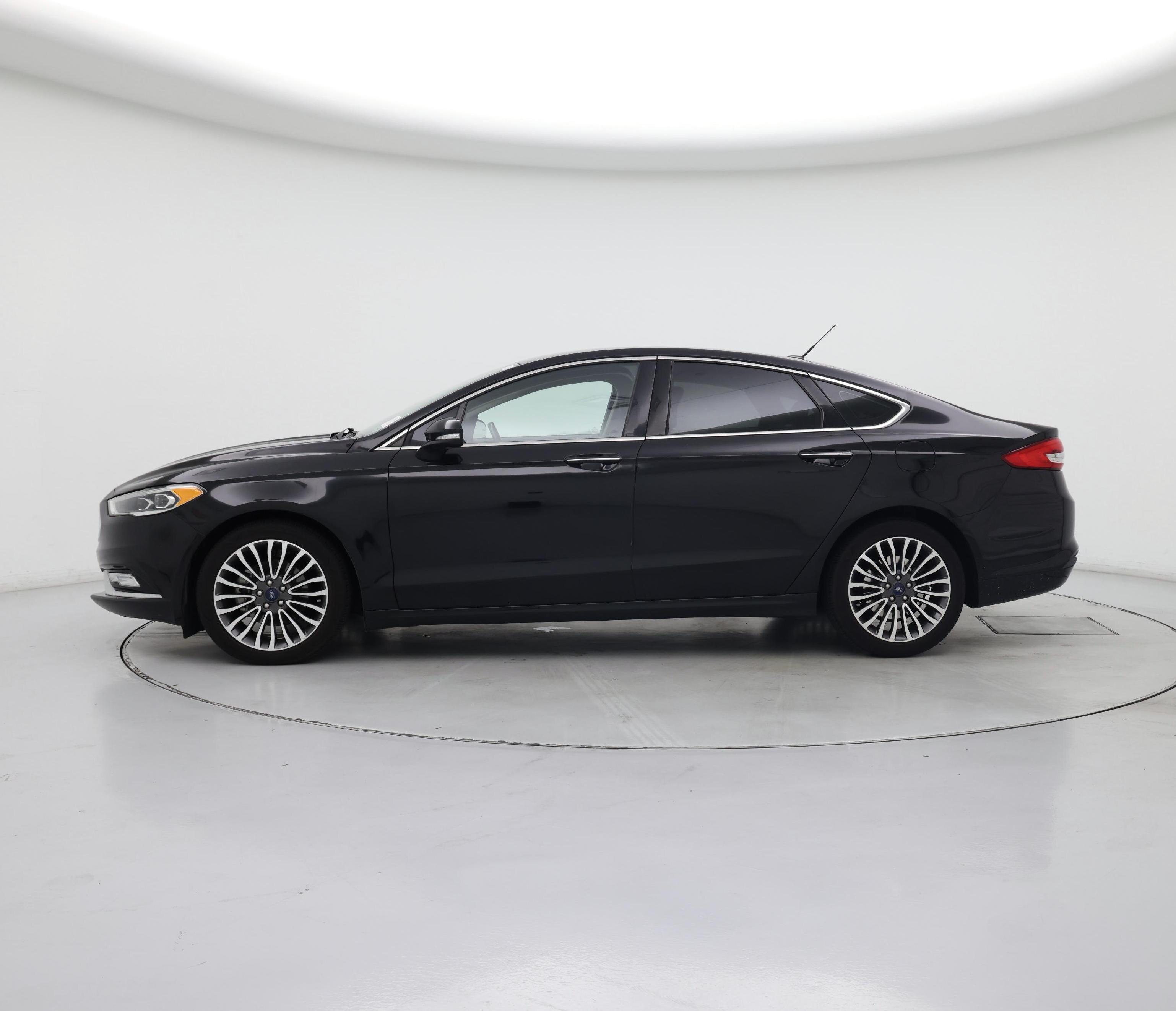 Thumbnail: 2017 Ford Fusion - 3